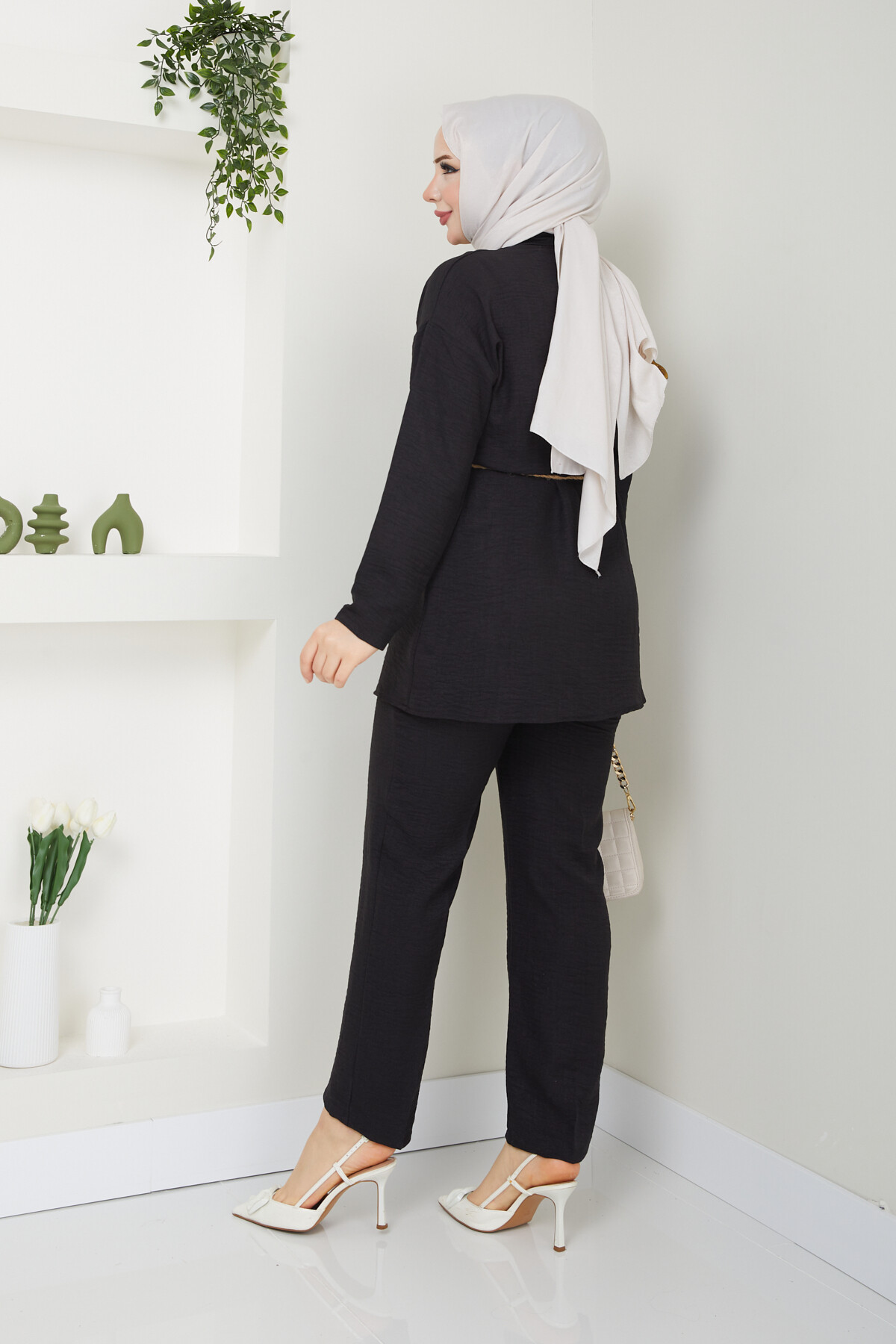 CEP DETAY HASIR İP KEMERLİ KETEN TAKIM-SİYAH