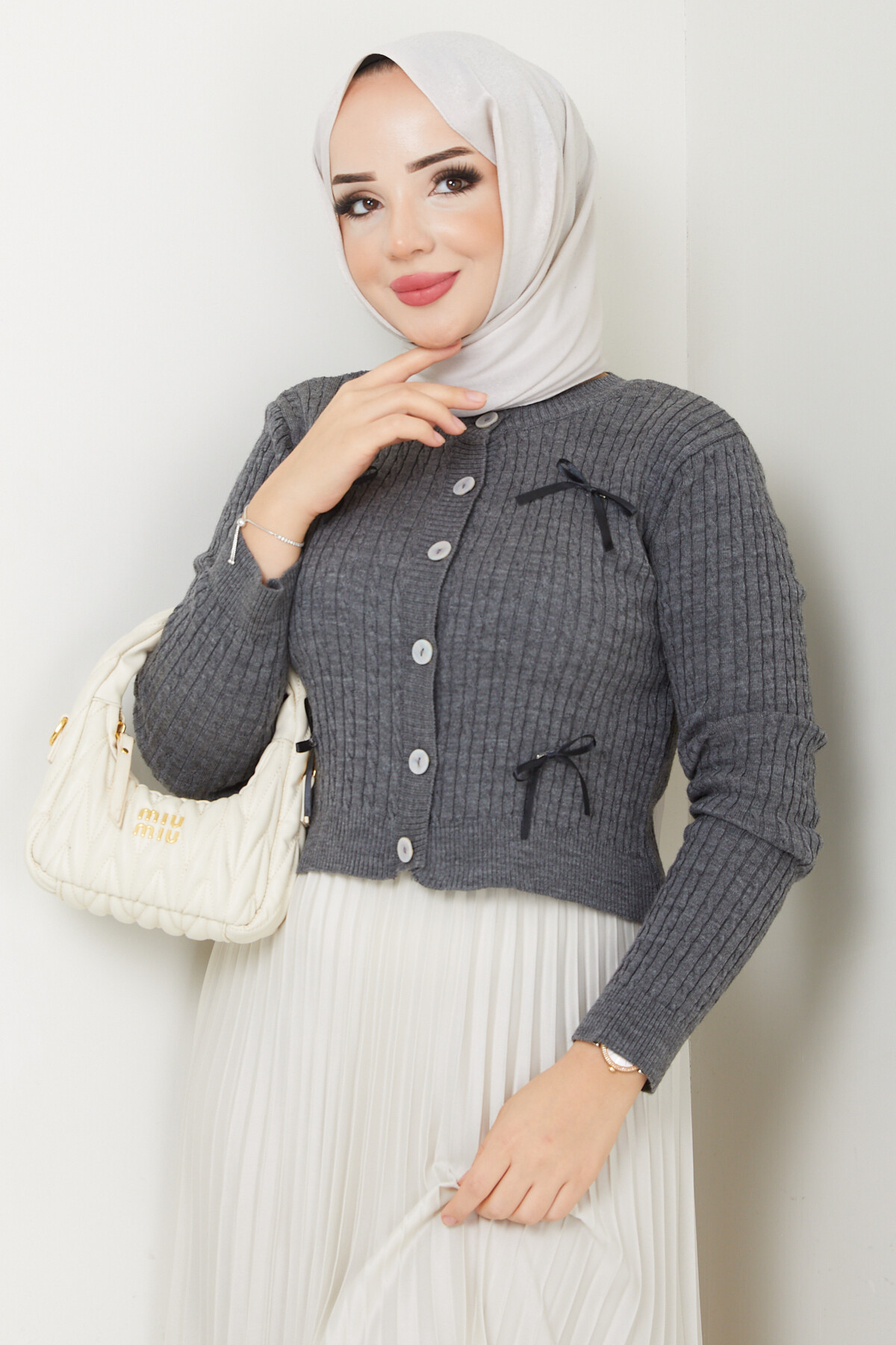 KURDELELİ CROP HIRKA-GRİ