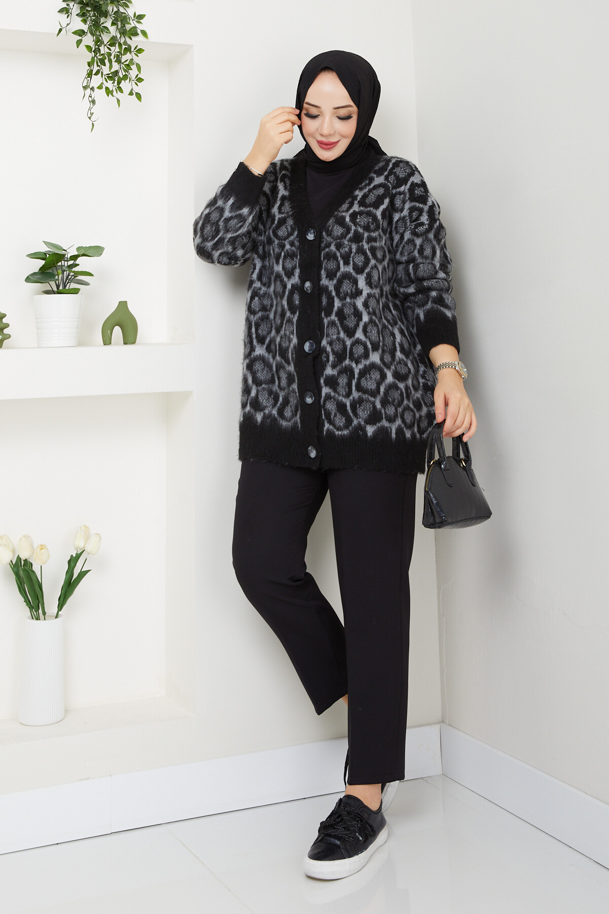 LEOPAR DESEN OVERSİZE HIRKA-SİYAH