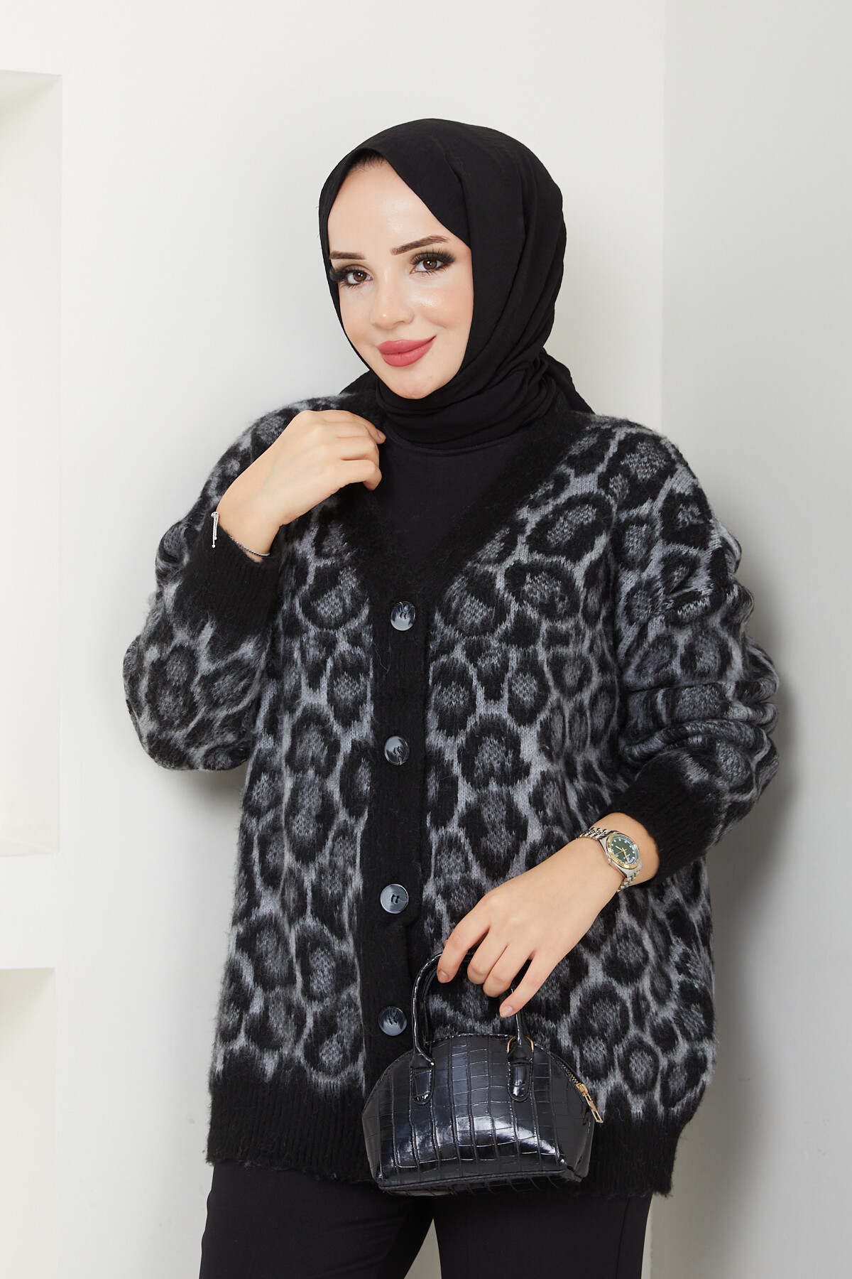 LEOPAR DESEN OVERSİZE HIRKA-SİYAH