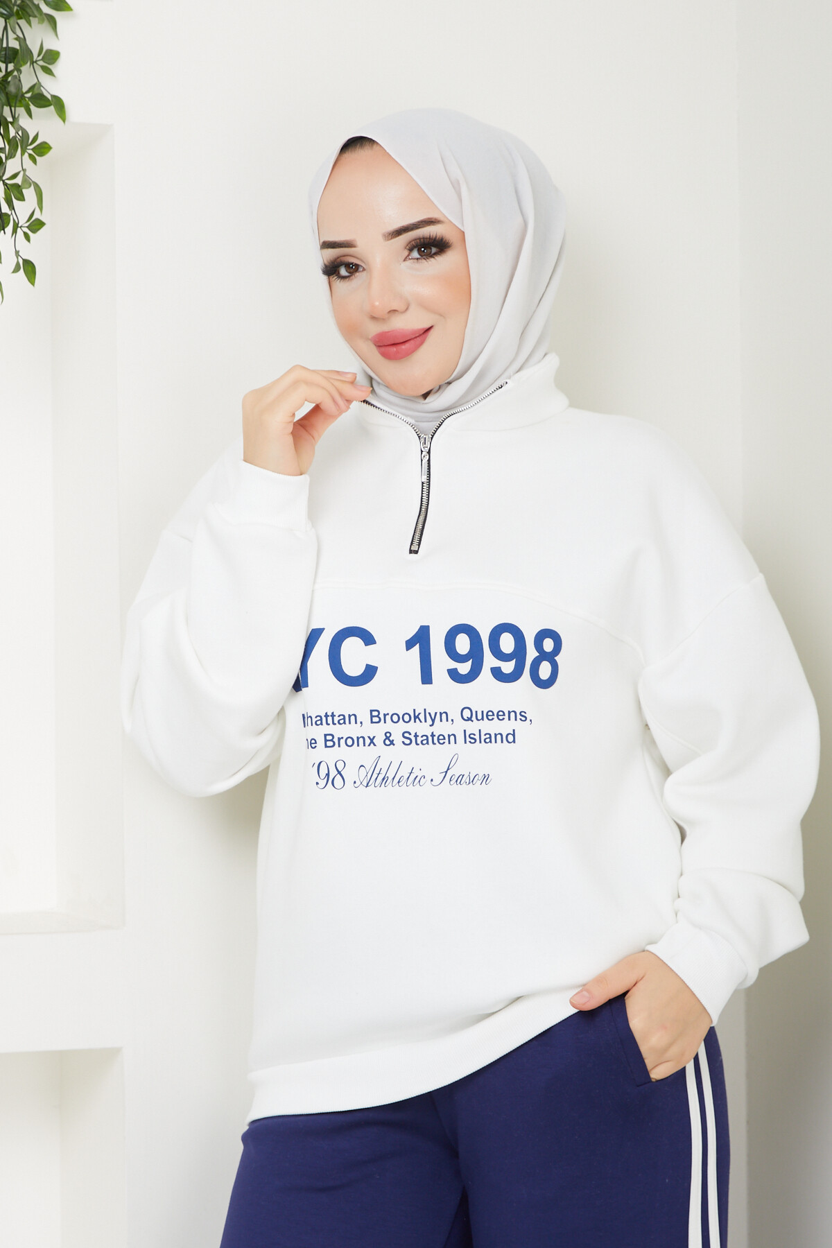 NYC YARIM FERMUARLI SWEAT-BEYAZ