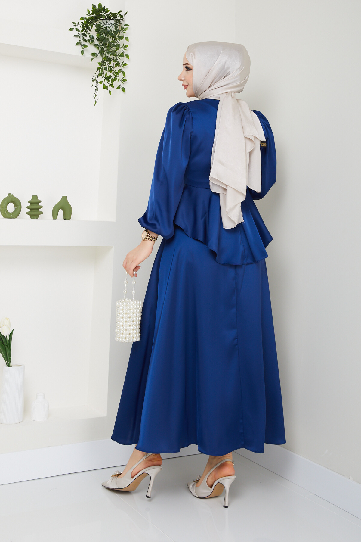 ÖNÜ BAĞLAMALI SATEN BLUZ-SAKS MAVİ