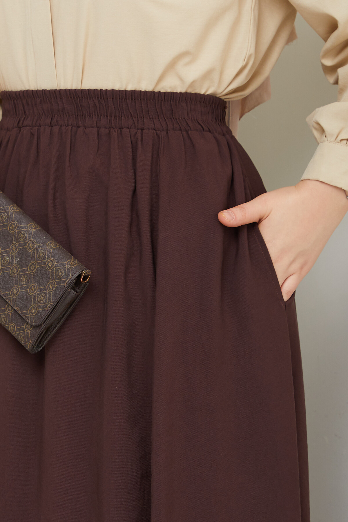 BEBE YAKA GÖMLEK ETEKLİ KOMBİN-BEJ