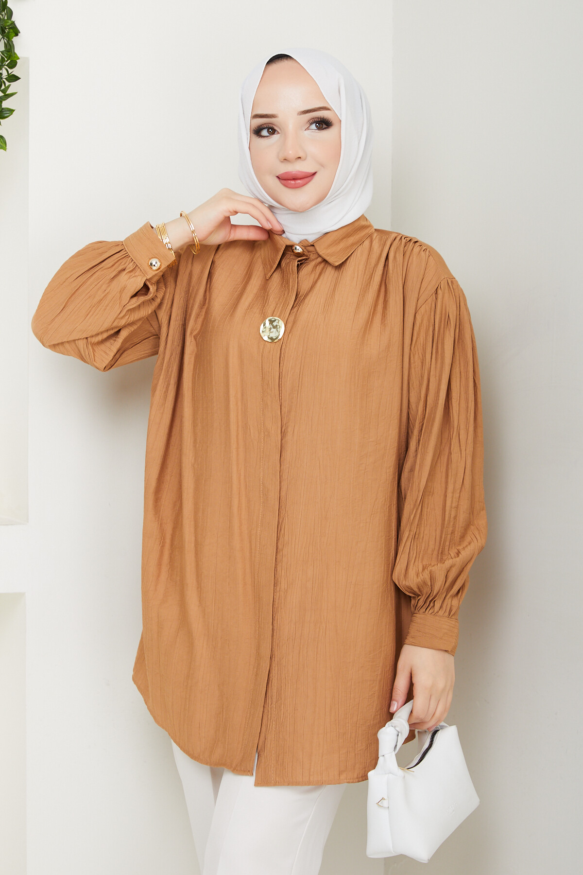 BROŞ DÜĞME DETAY GÖMLEK-KİREMİT