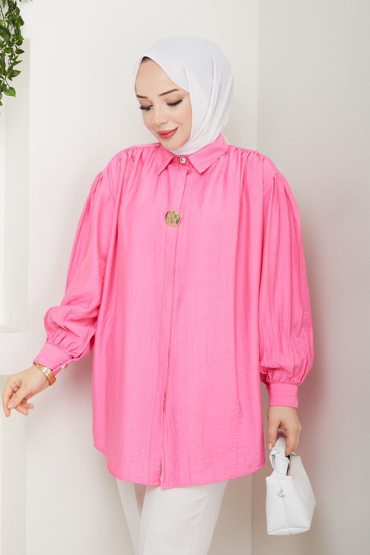 BROŞ DÜĞME DETAY GÖMLEK-PEMBE