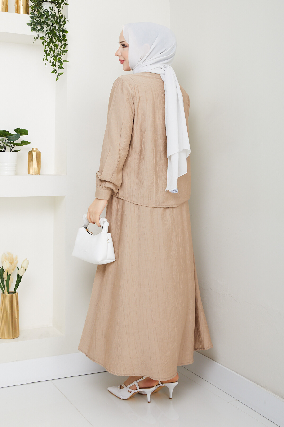 ÇİLEK DÜĞMELİ ETEKLİ TAKIM-VİZON