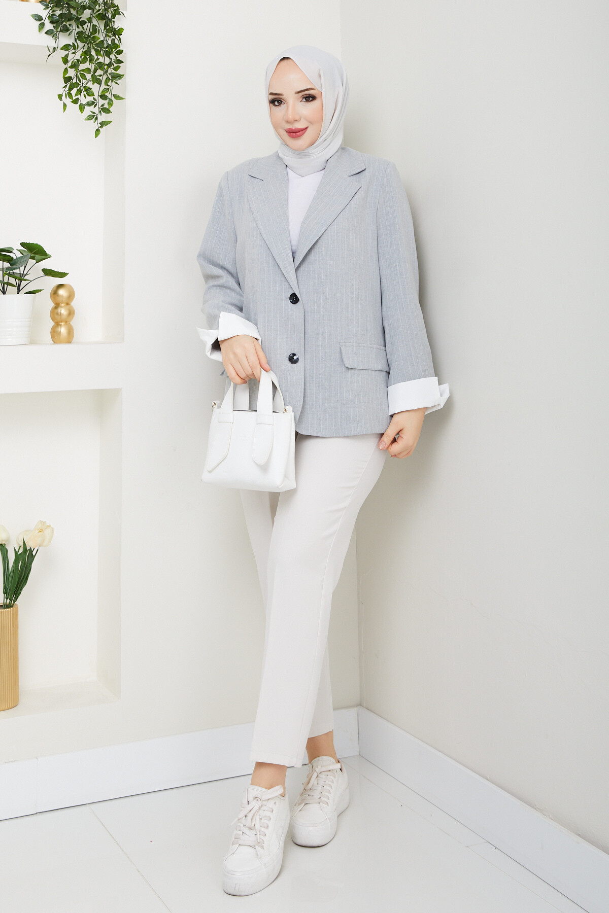 ÇİZGİLİ KOLLARI BEYAZ MANŞET CEKET - GRİ