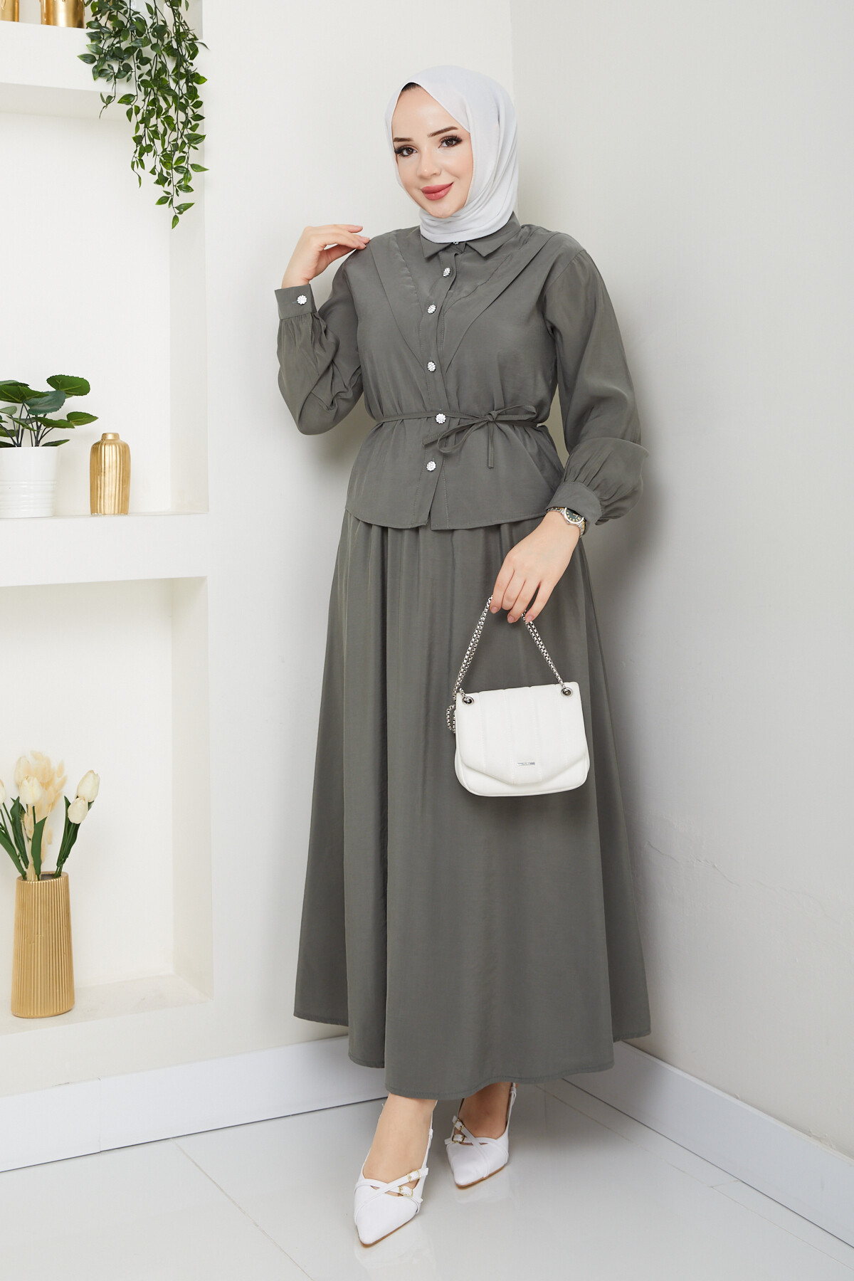 ELMAS DÜĞMELİ ETEKLİ TAKIM-HAKİ