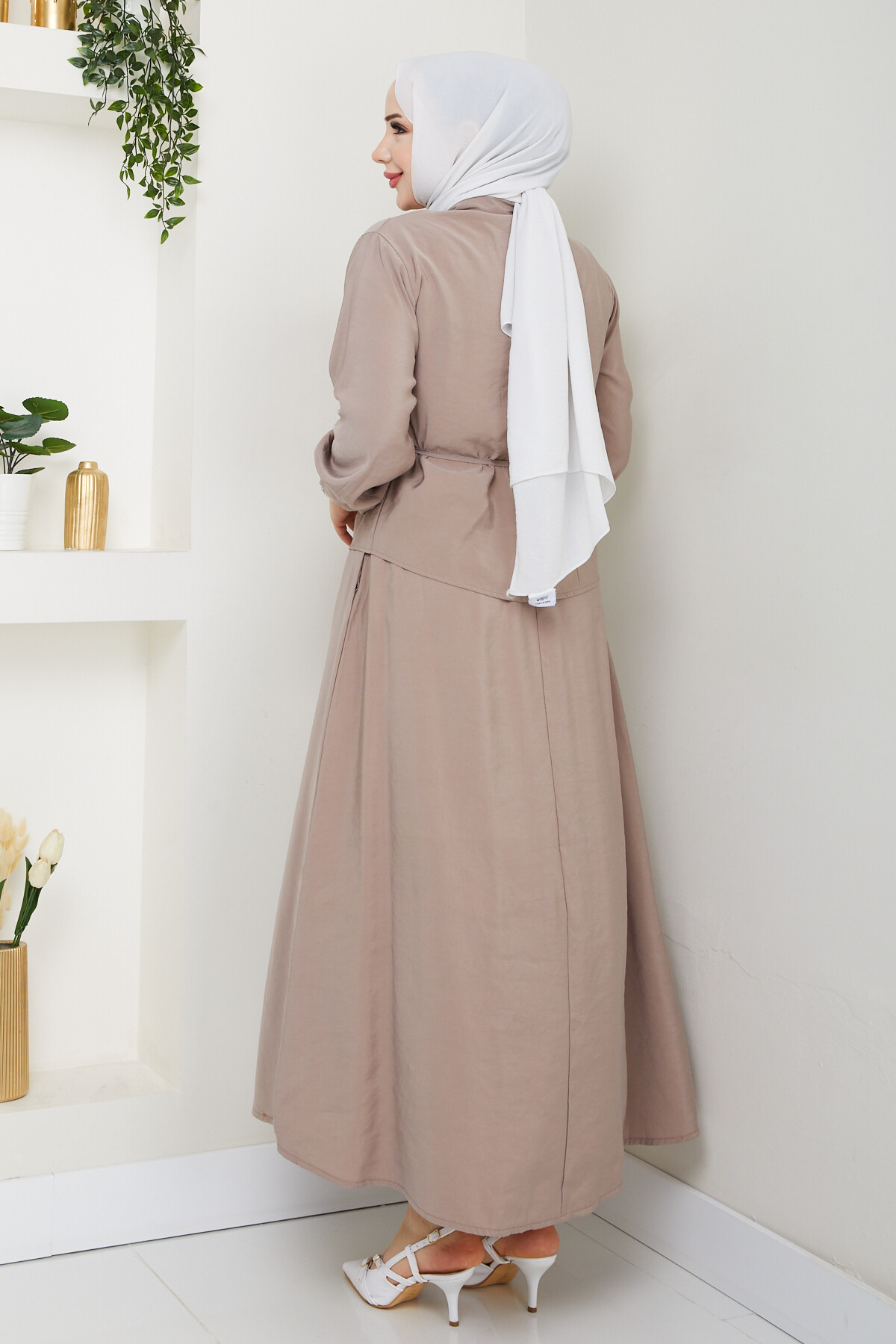 ELMAS DÜĞMELİ ETEKLİ TAKIM-VİZON