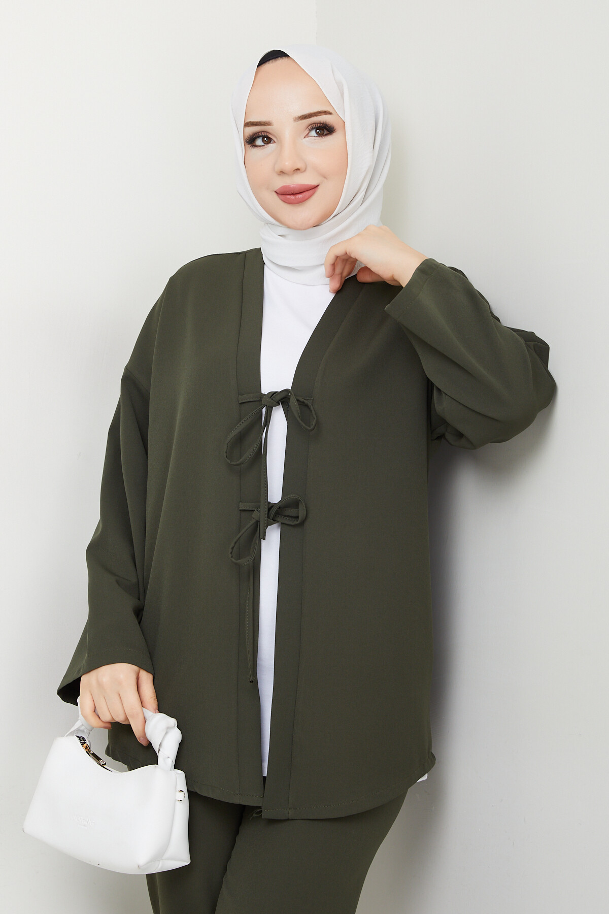 İKİ BAĞCIKLI PANTOLONLU TAKIM-HAKİ