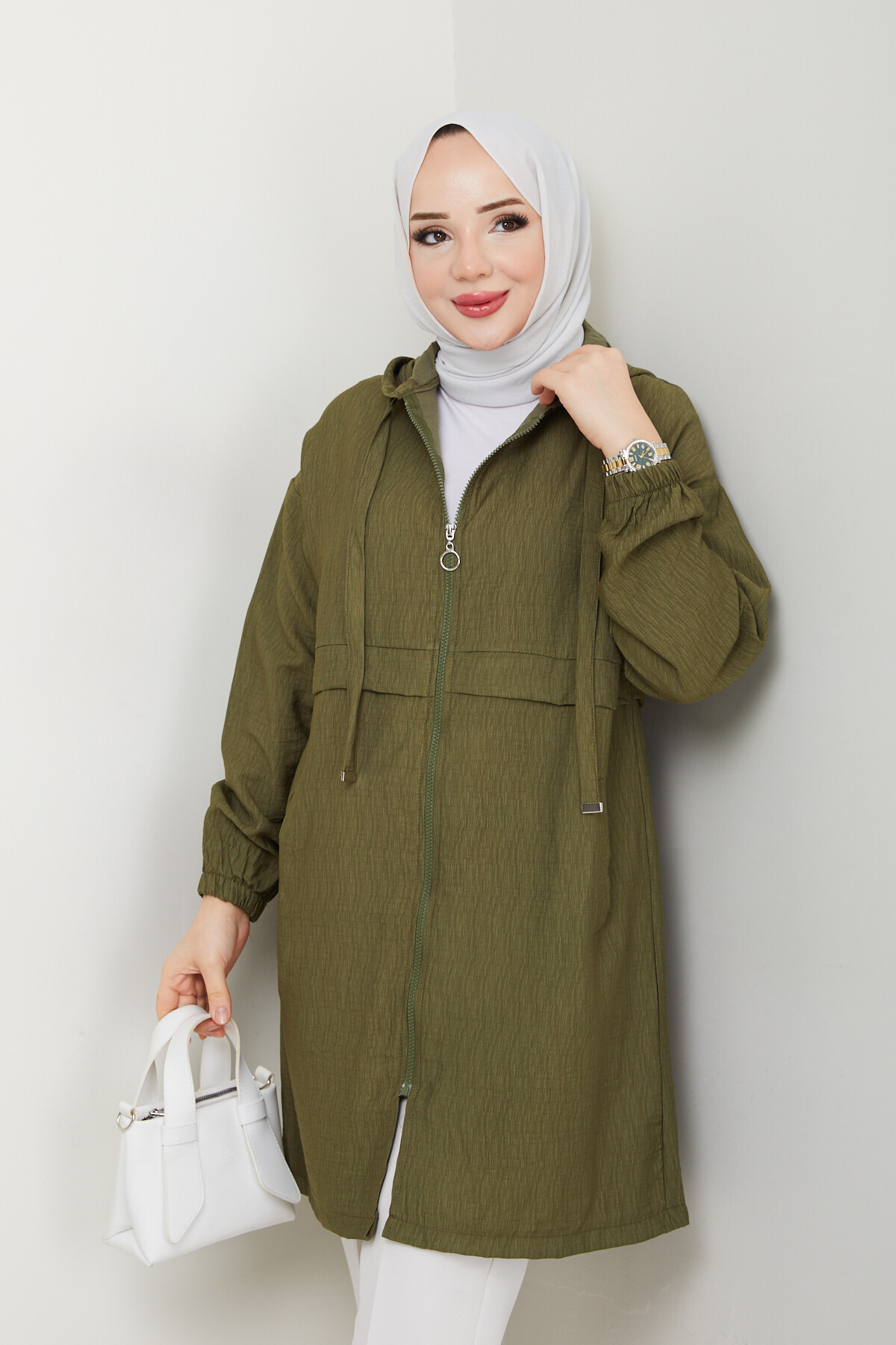 KAPŞONLU FERMUARLI KAP-HAKİ