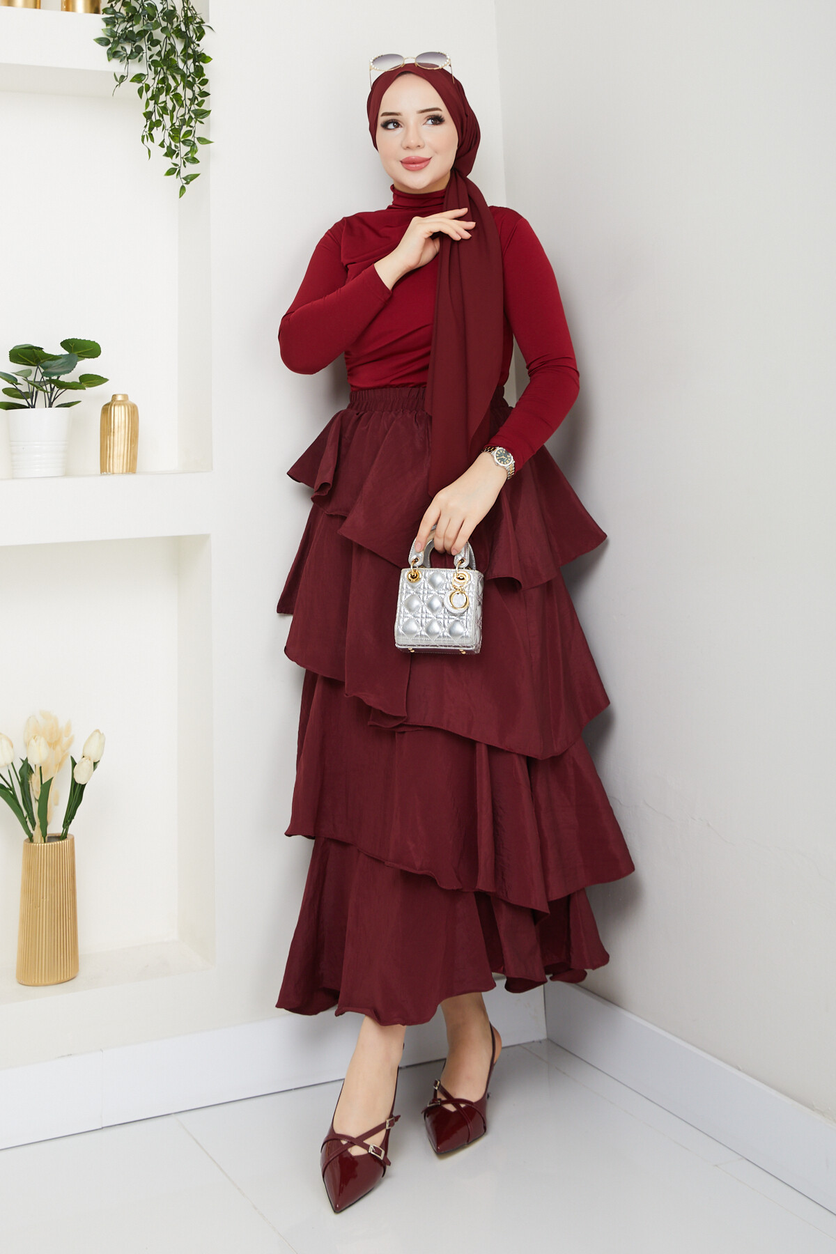 KAT KAT ETEK BÜZGÜLÜ BLUZ KOMBİN-BORDO