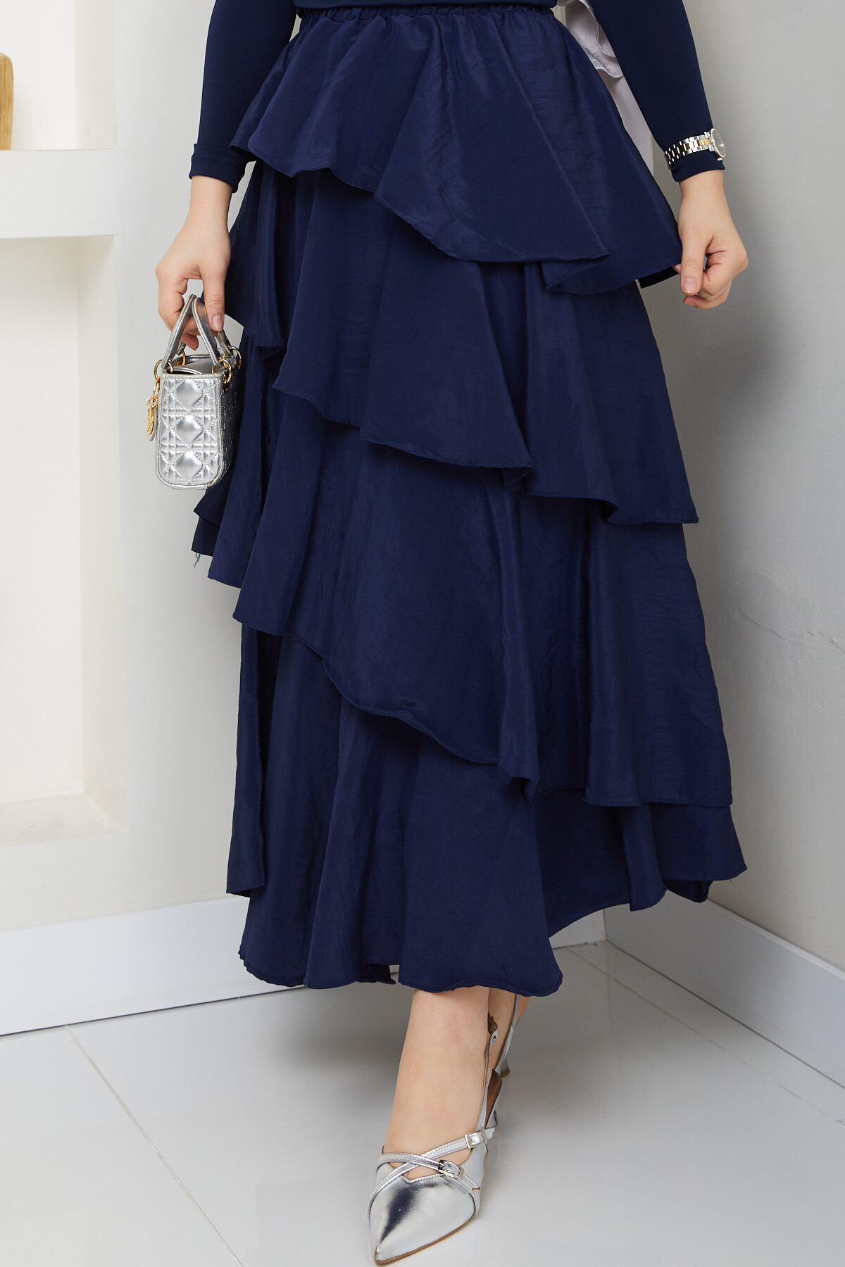 KAT KAT ETEK BÜZGÜLÜ BLUZ KOMBİN-LACİVERT