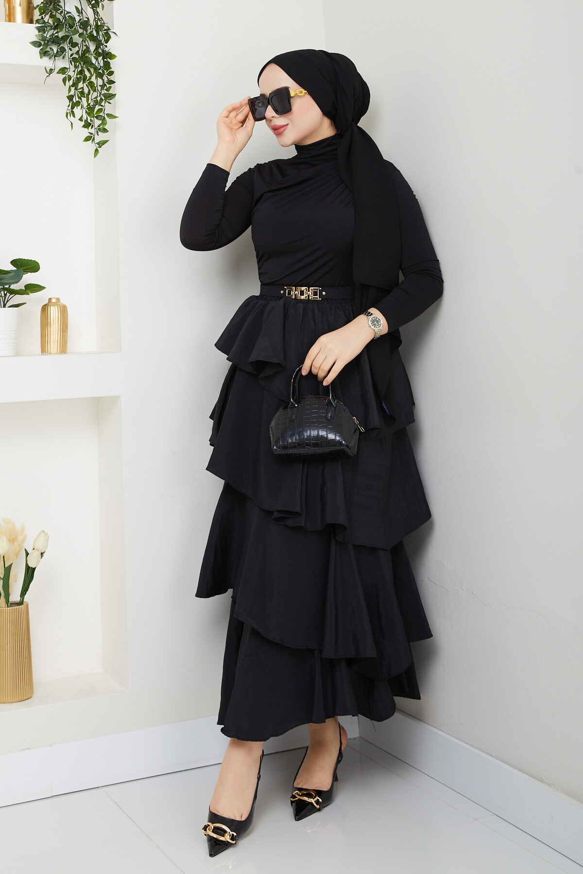 KAT KAT ETEK BÜZGÜLÜ BLUZ KOMBİN-SİYAH