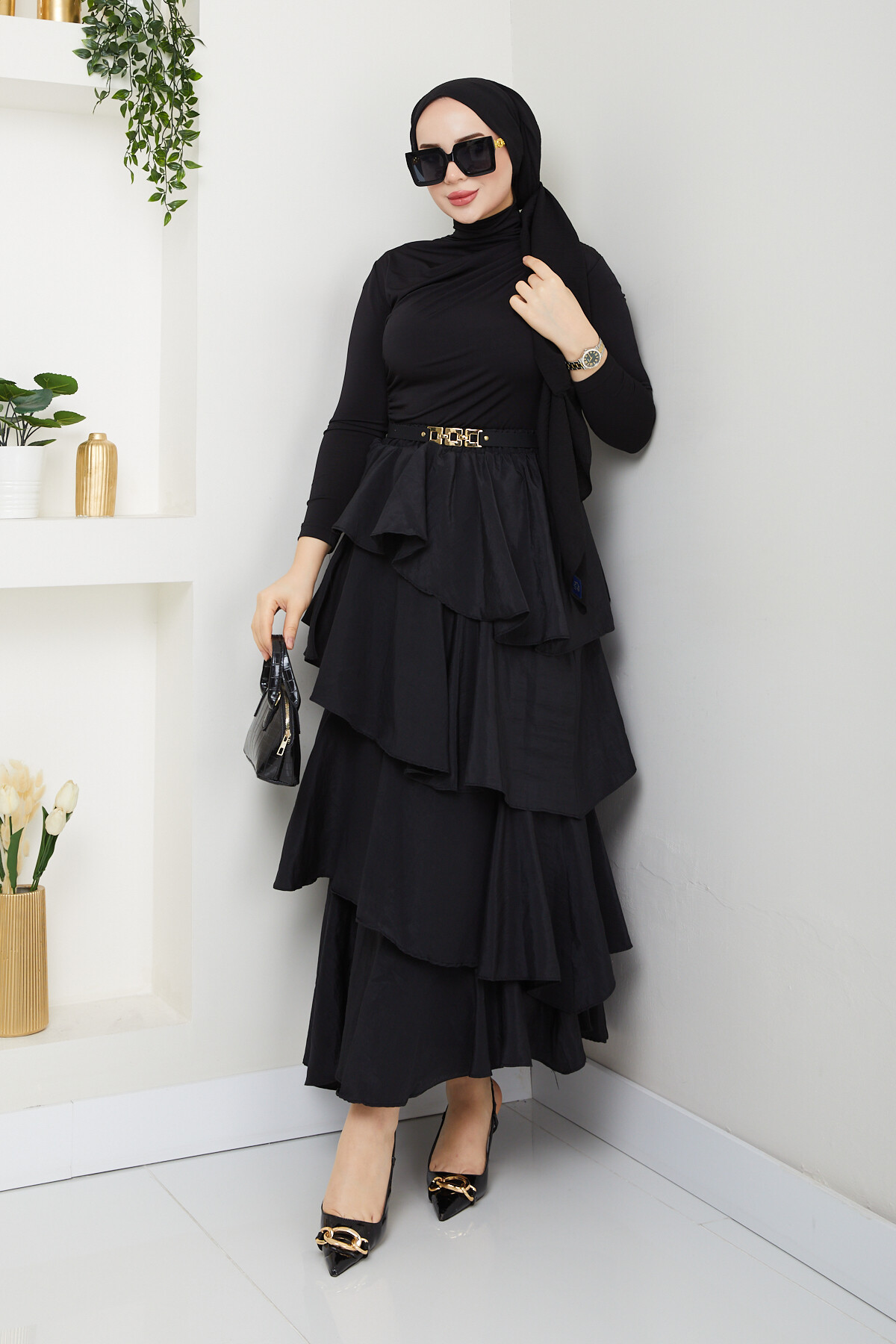 KAT KAT ETEK BÜZGÜLÜ BLUZ KOMBİN-SİYAH