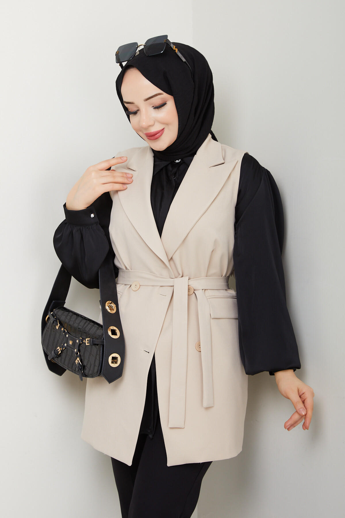 KEMERLİ DUBLE YELEK - KREM