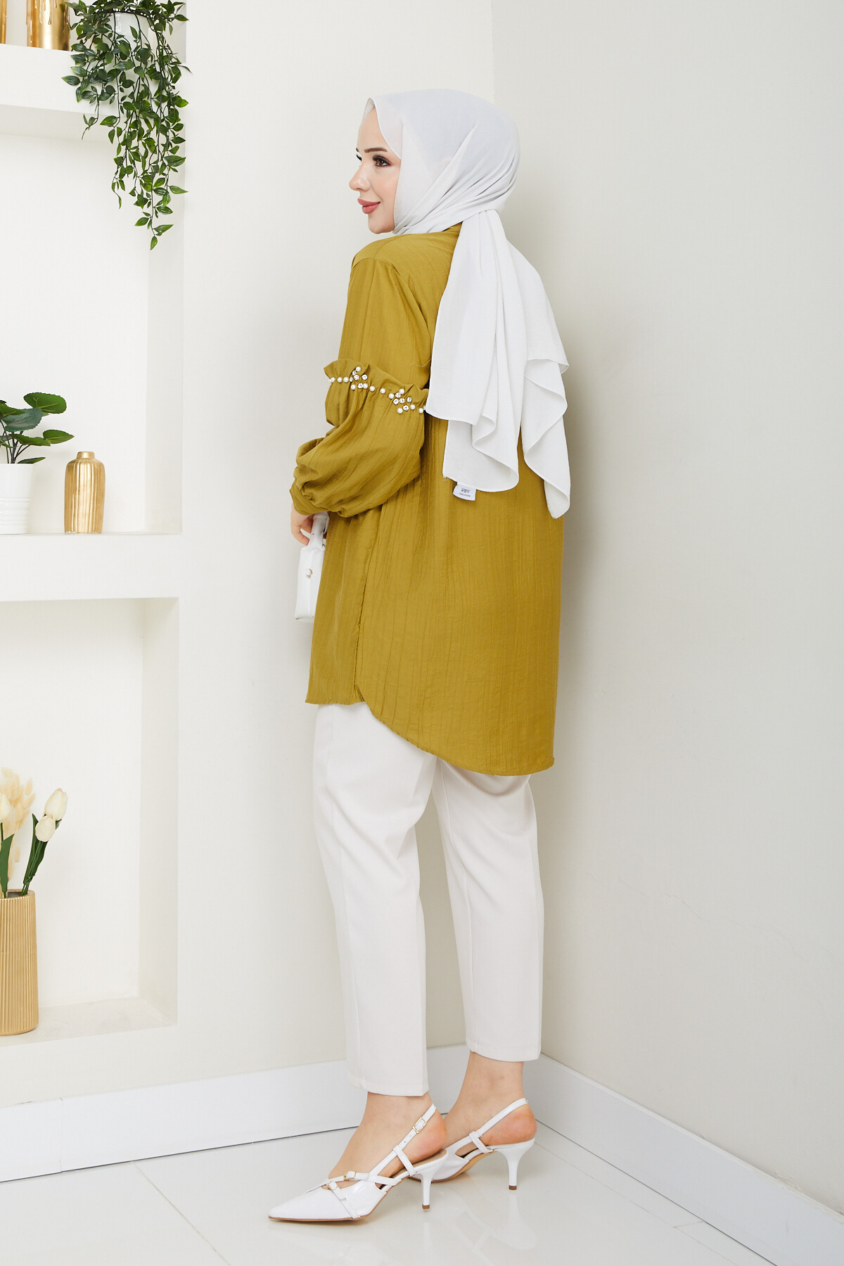 KOL İNCİ DETAYLI GÖMLEK-YAĞ YEŞİLİ