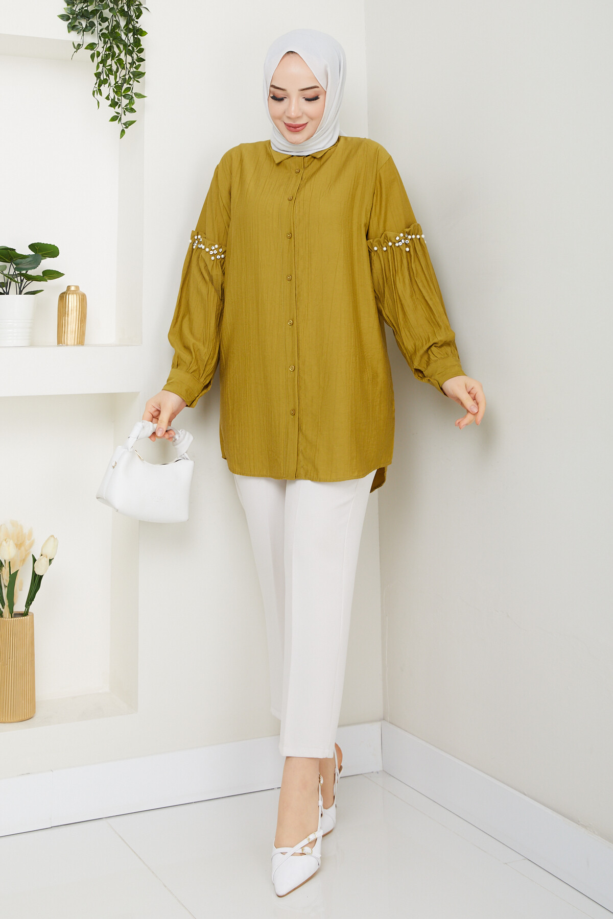 KOL İNCİ DETAYLI GÖMLEK-YAĞ YEŞİLİ