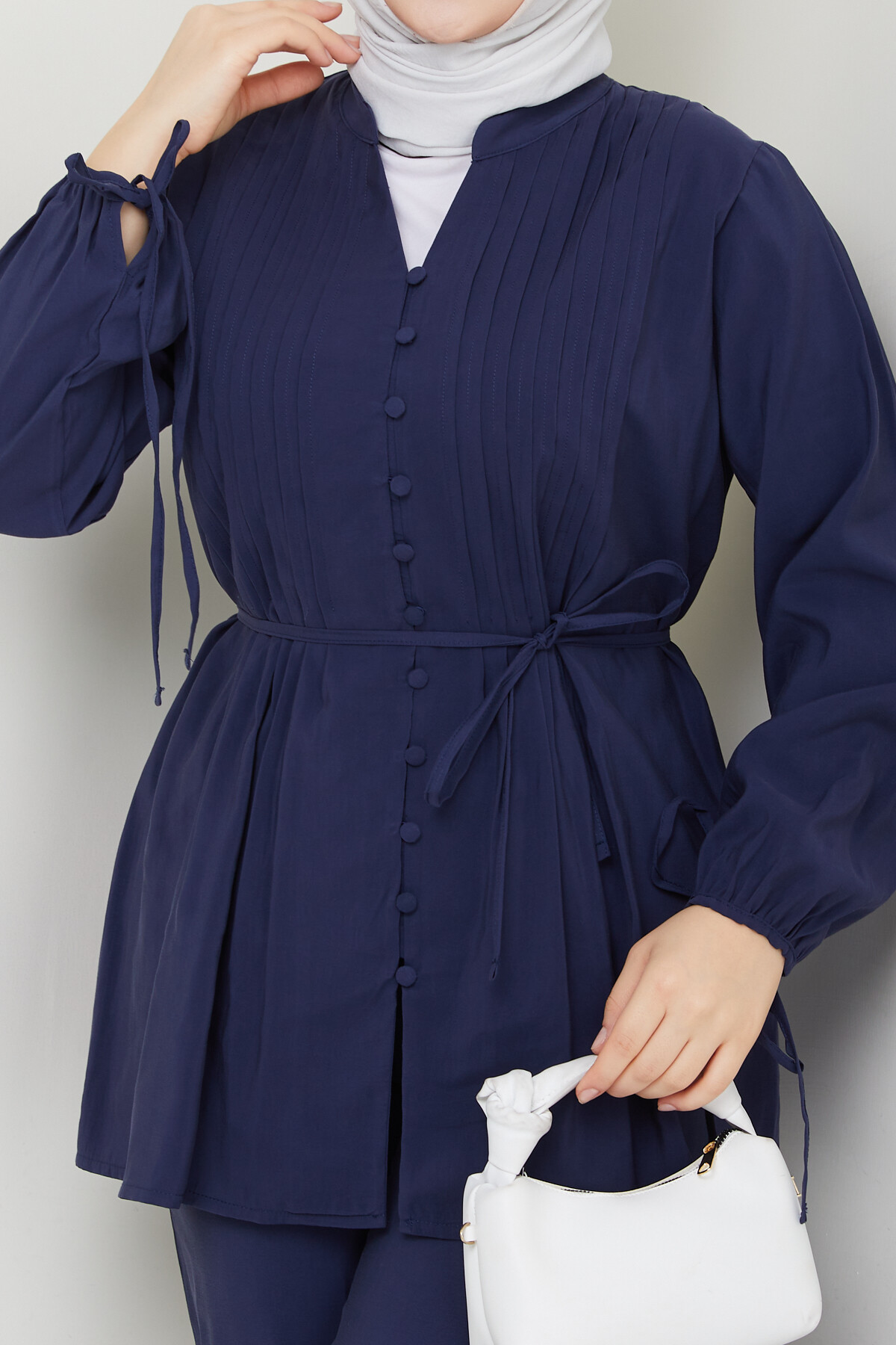 NERVÜR DİKİŞLİ DETAYLI TAKIM-LACİVERT