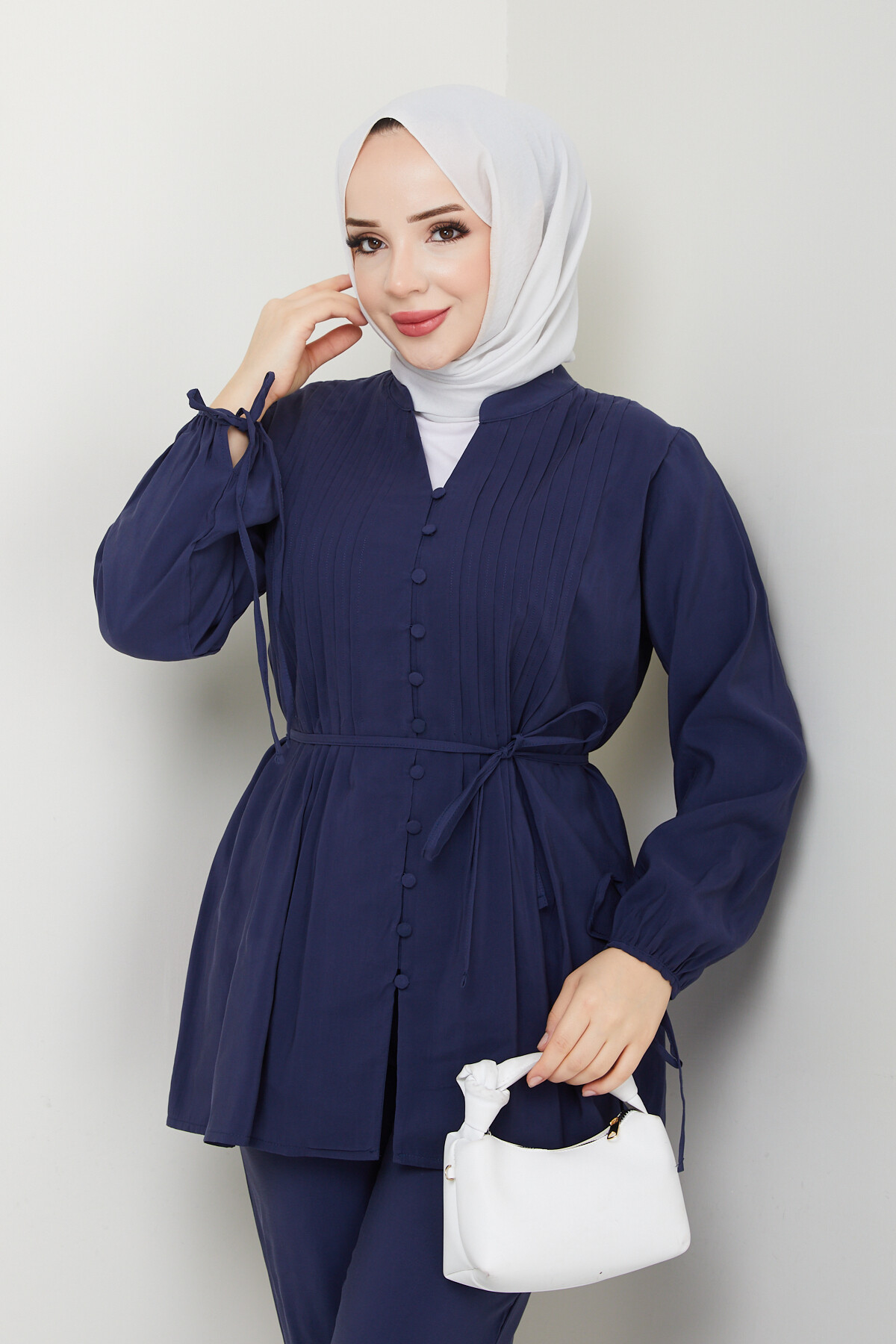 NERVÜR DİKİŞLİ DETAYLI TAKIM-LACİVERT