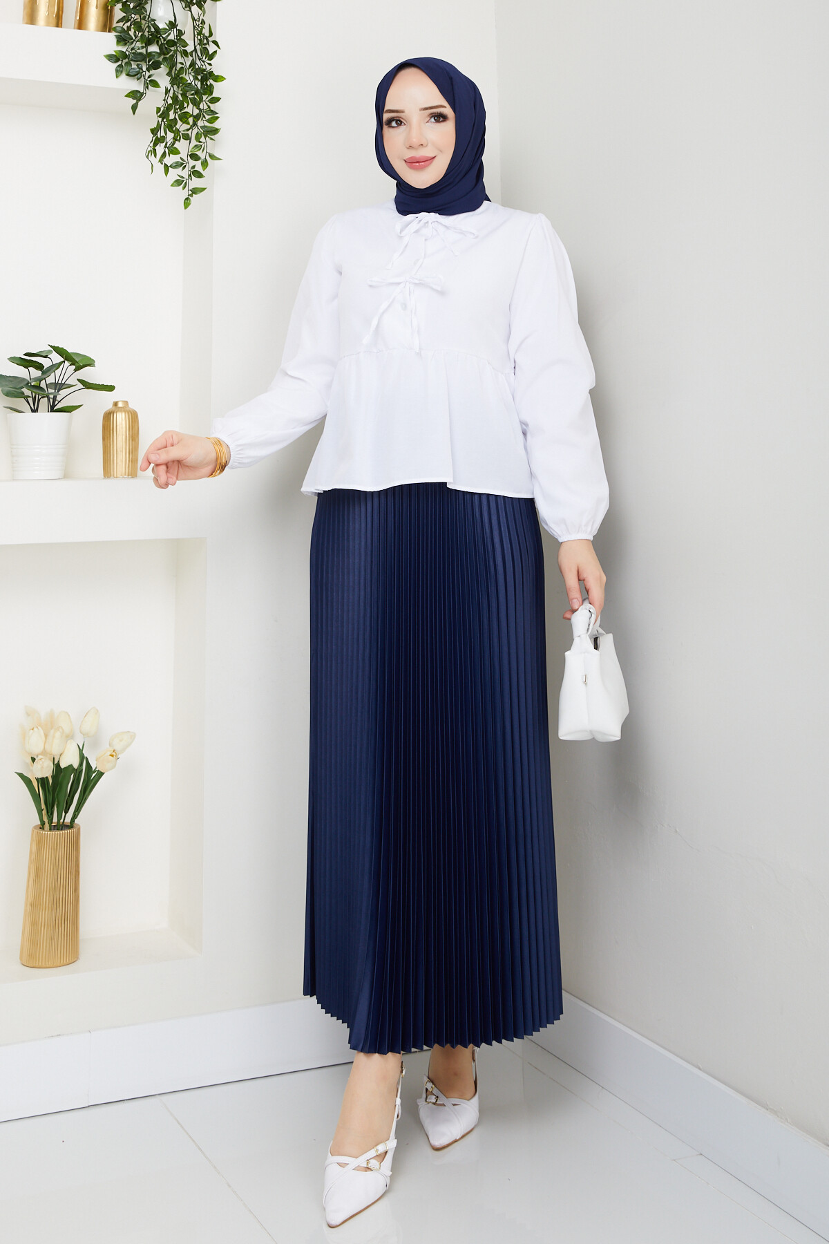 ÖN BAĞCIKLI BLUZ ETEK KOMBİN-BEYAZ