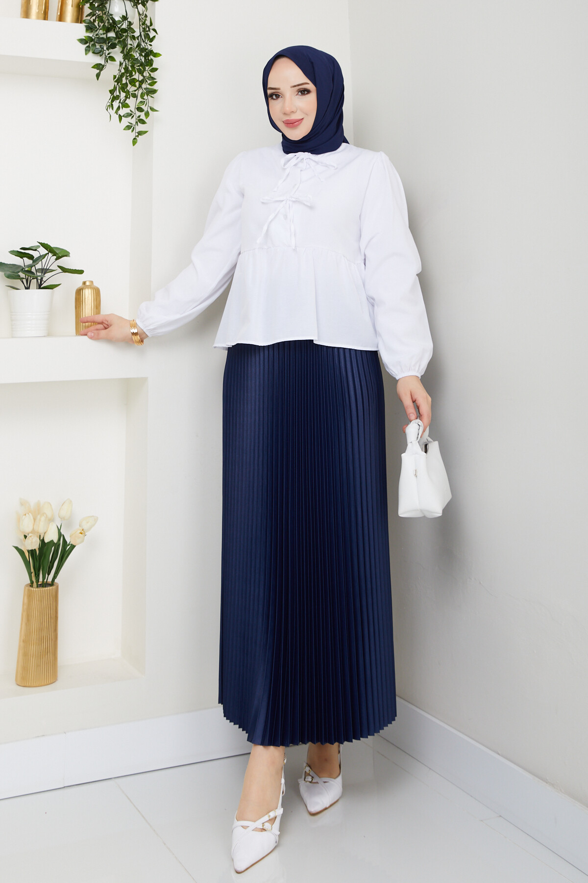 ÖN BAĞCIKLI BLUZ ETEK KOMBİN-BEYAZ