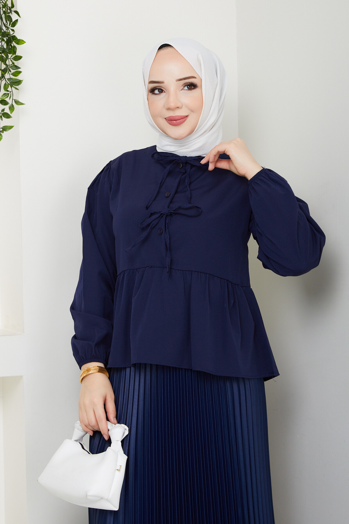 ÖN BAĞCIKLI BLUZ ETEK KOMBİN-LACİVERT