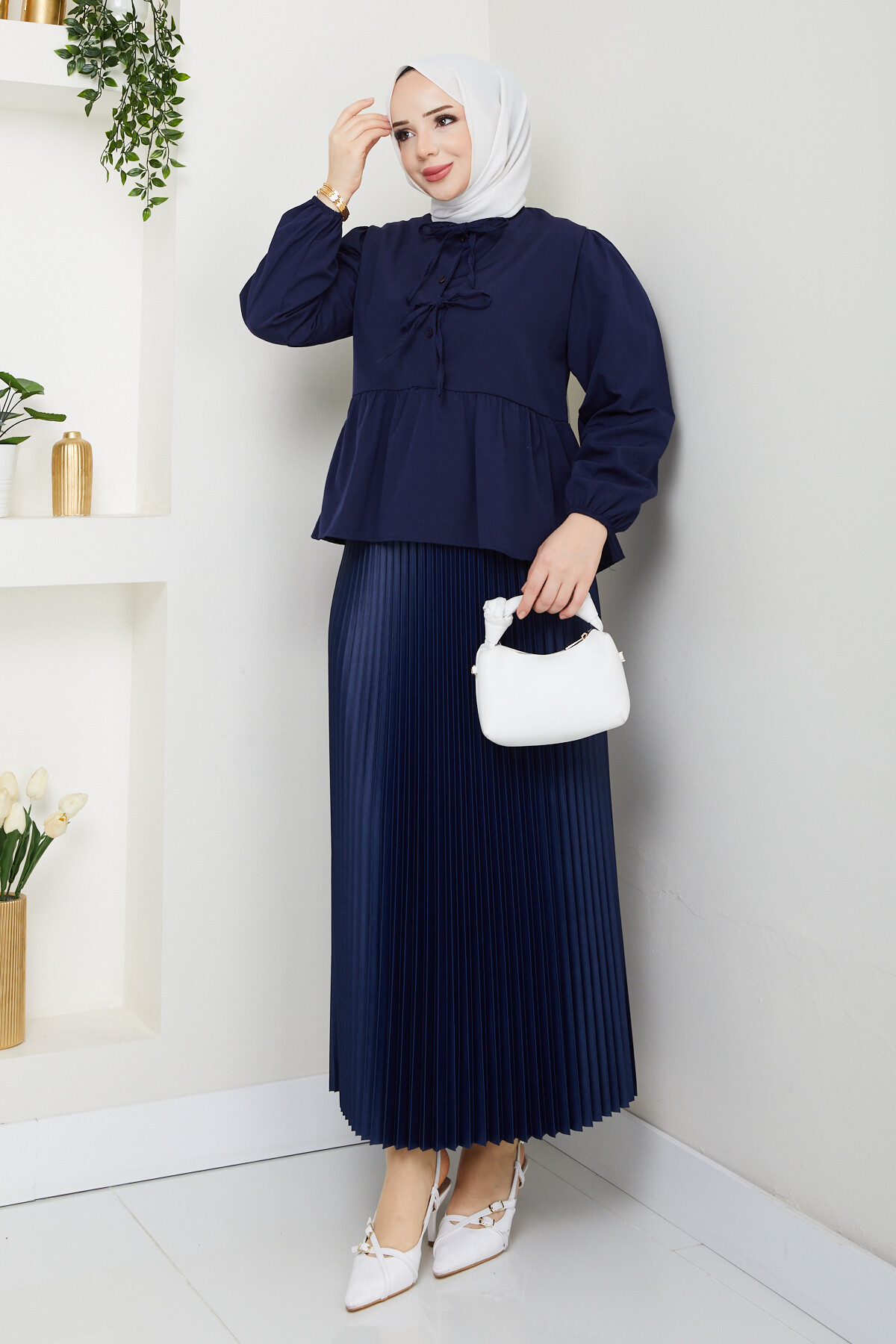 ÖN BAĞCIKLI BLUZ ETEK KOMBİN-LACİVERT