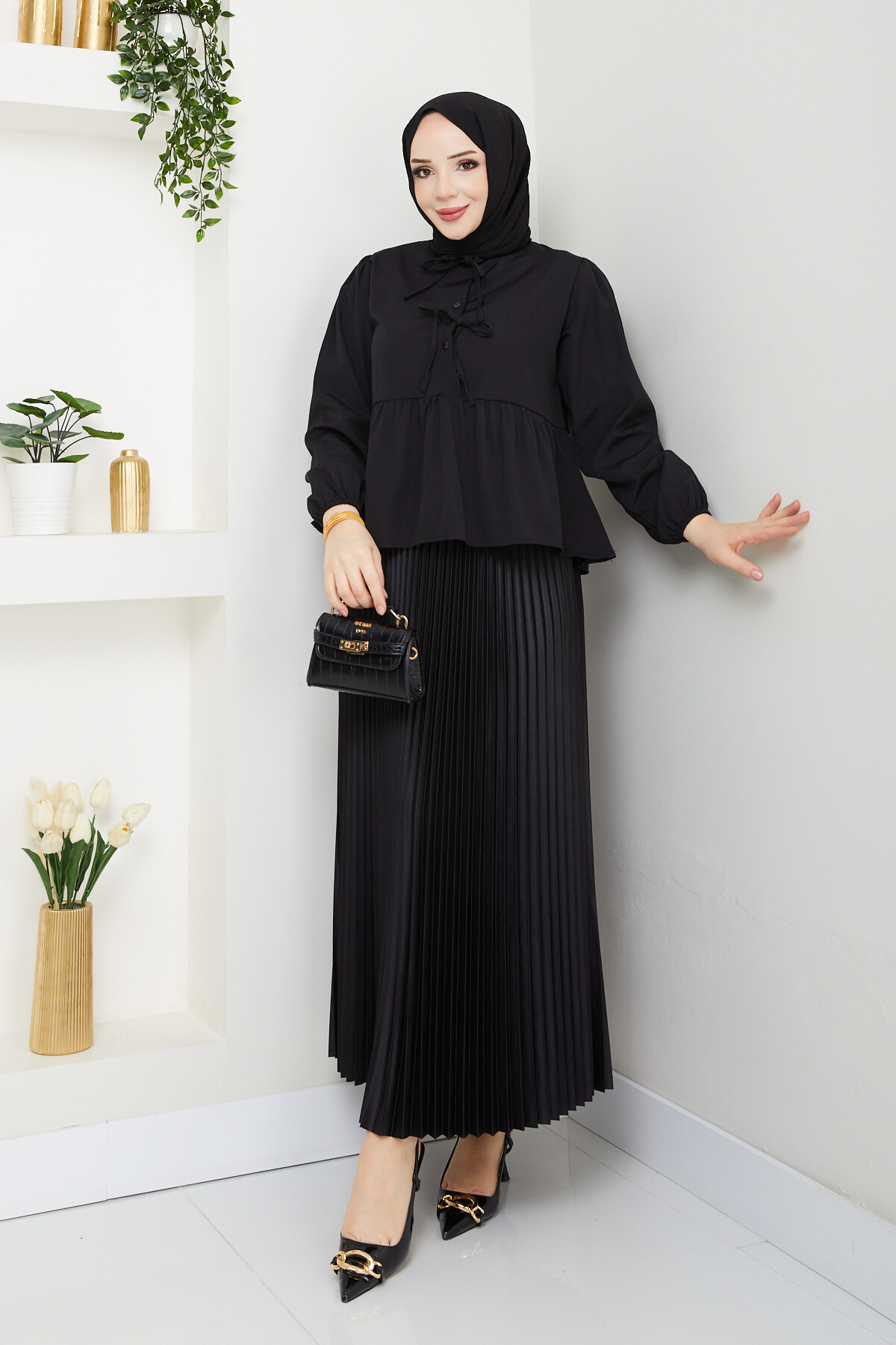 ÖN BAĞCIKLI BLUZ ETEK KOMBİN-SİYAH