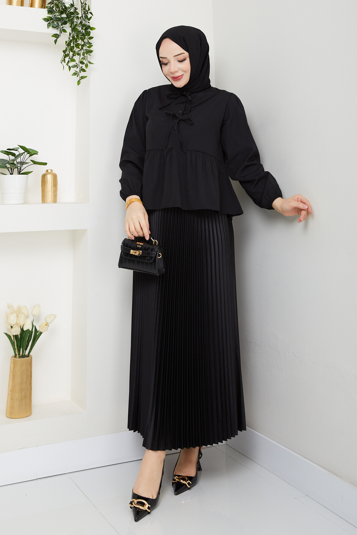 ÖN BAĞCIKLI BLUZ ETEK KOMBİN-SİYAH