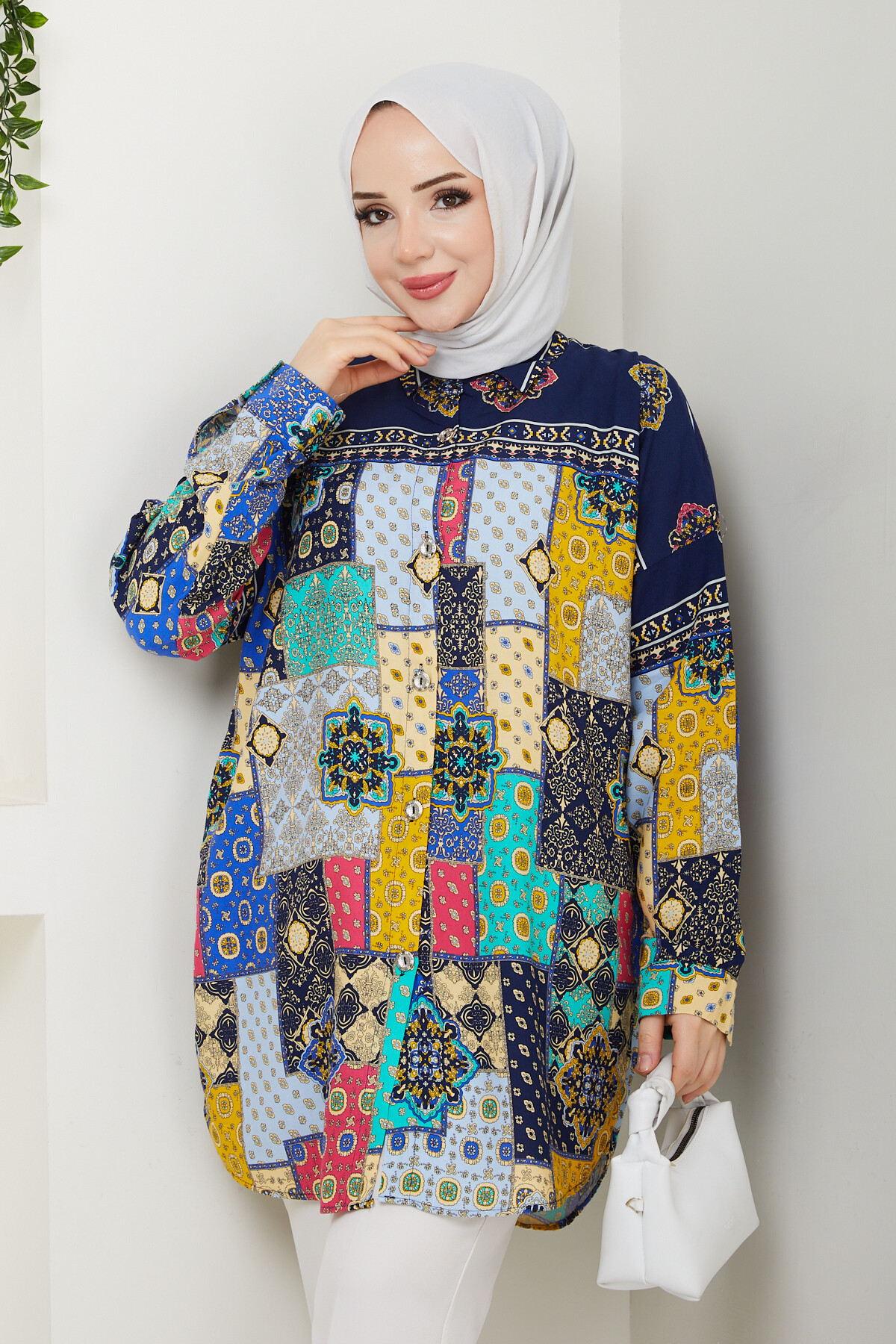 OVERSİZE KARIŞIK DESEN GÖMLEK-LACİVERT