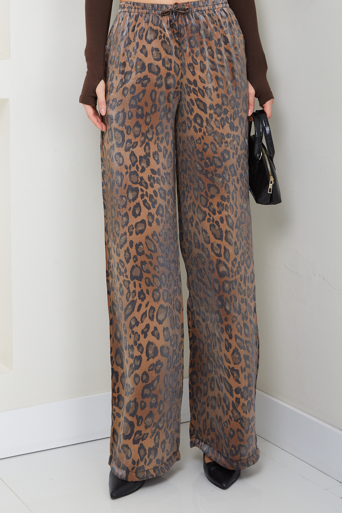 PARLAK ZEBRA PANTALON-KAHVE