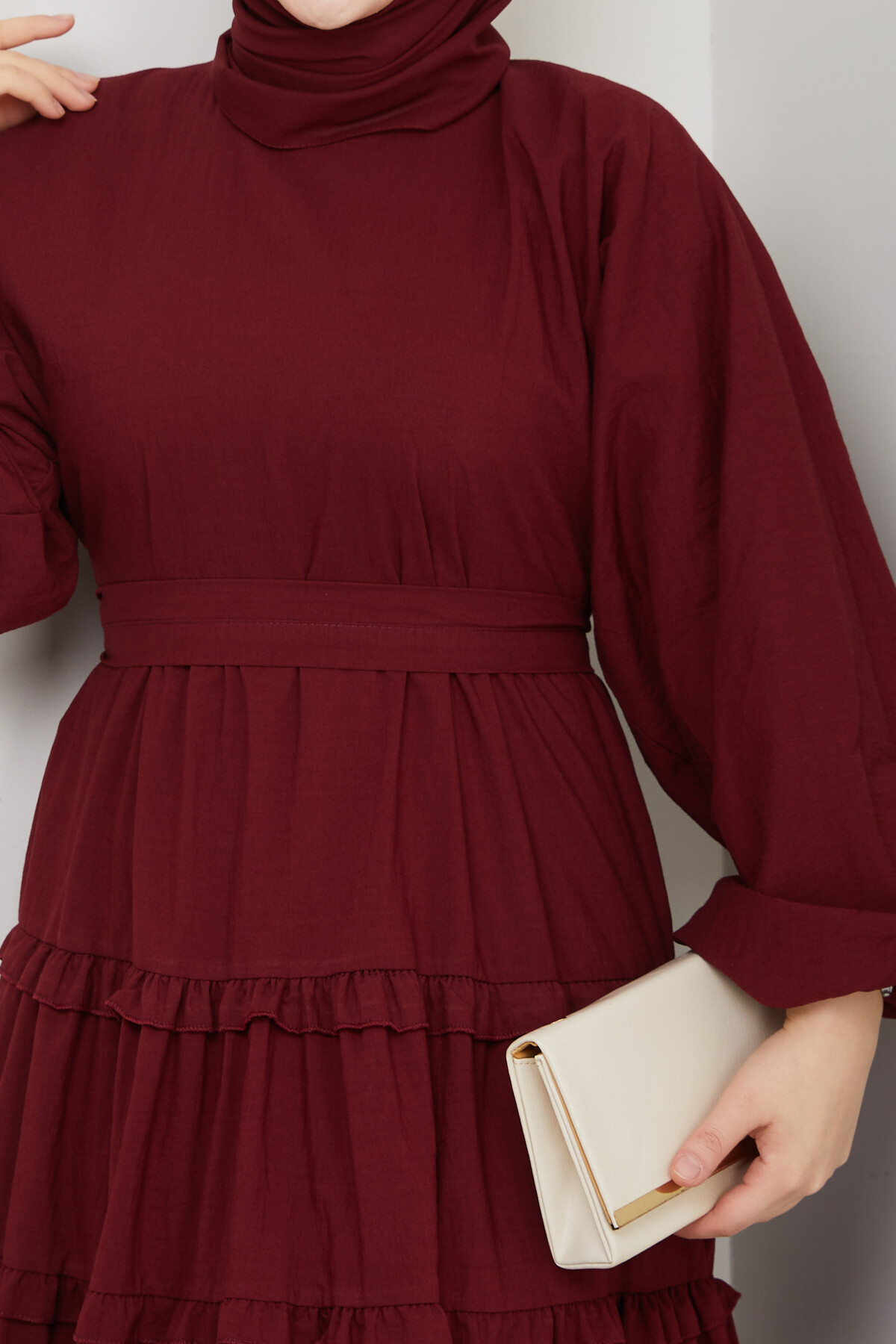 PREMIUM KAT KAT KUŞAKLI ELBİSE-BORDO