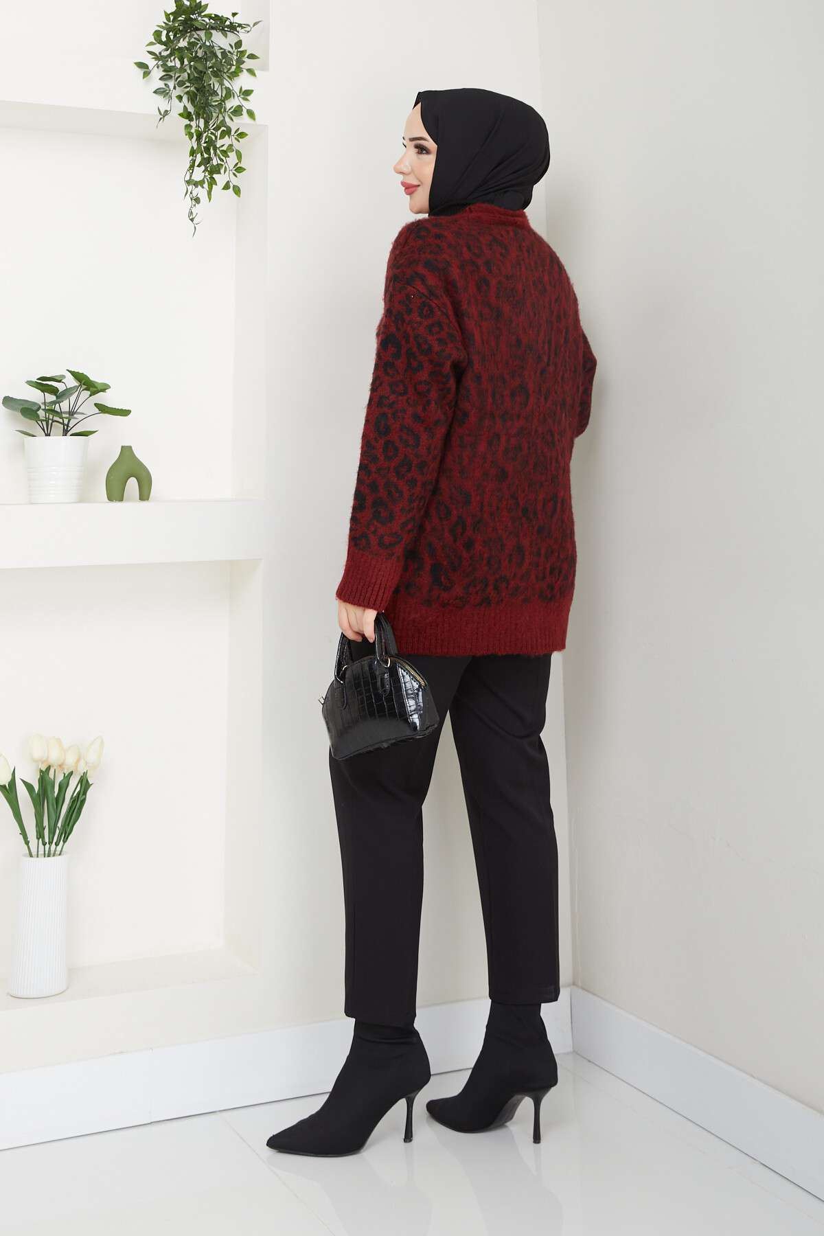 RY LEOPARLI HIRKA-BORDO