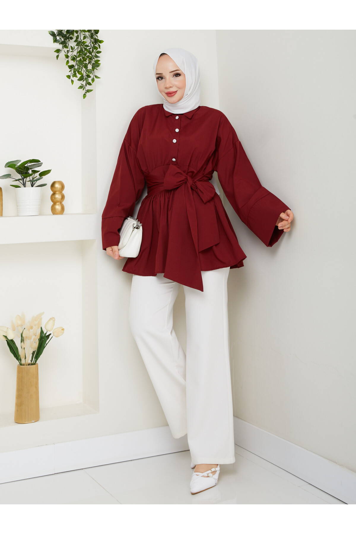 TAŞ DÜĞMELİ BAĞLAMA DETAY GÖMLEK-BORDO