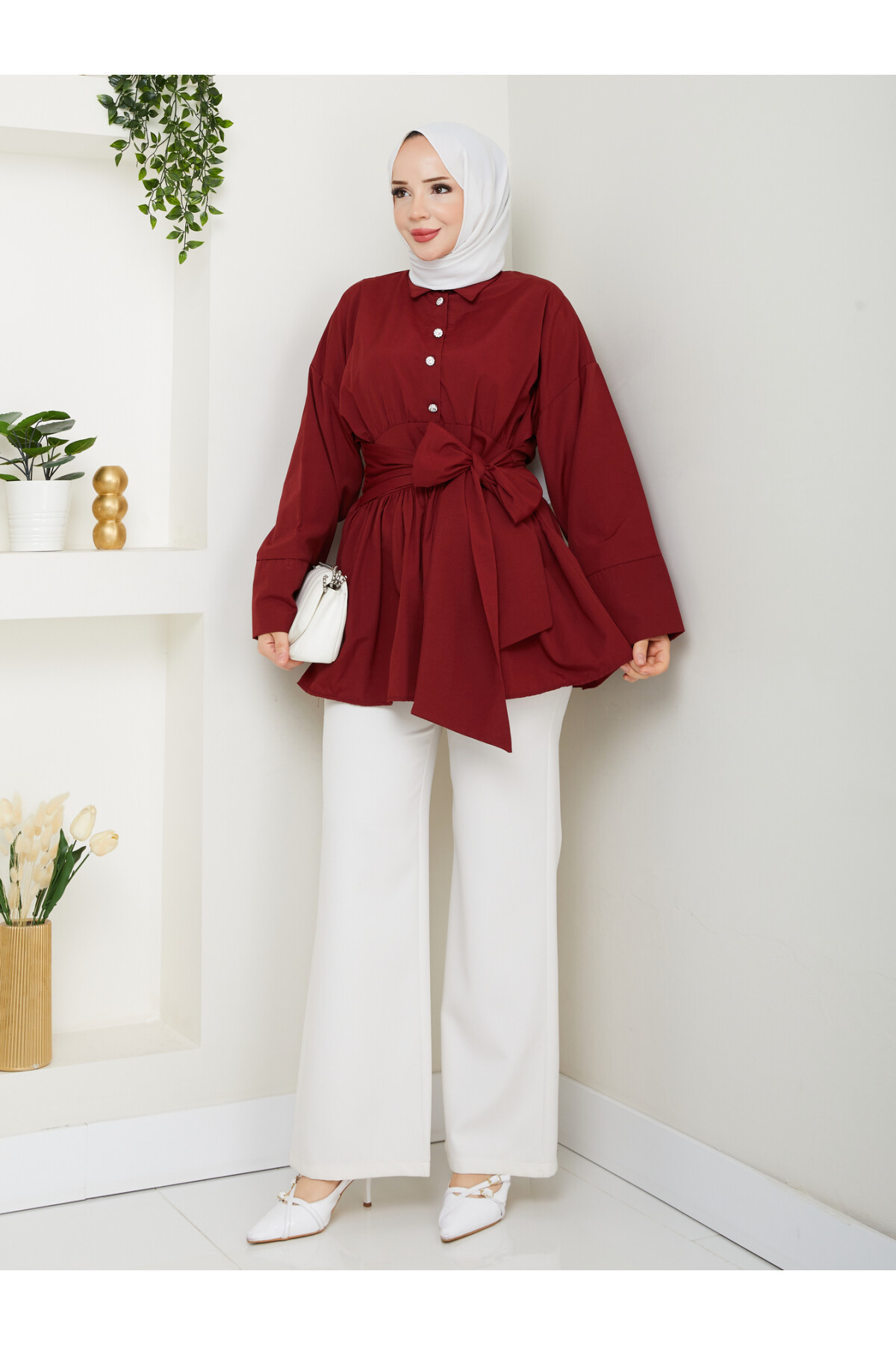 TAŞ DÜĞMELİ BAĞLAMA DETAY GÖMLEK-BORDO