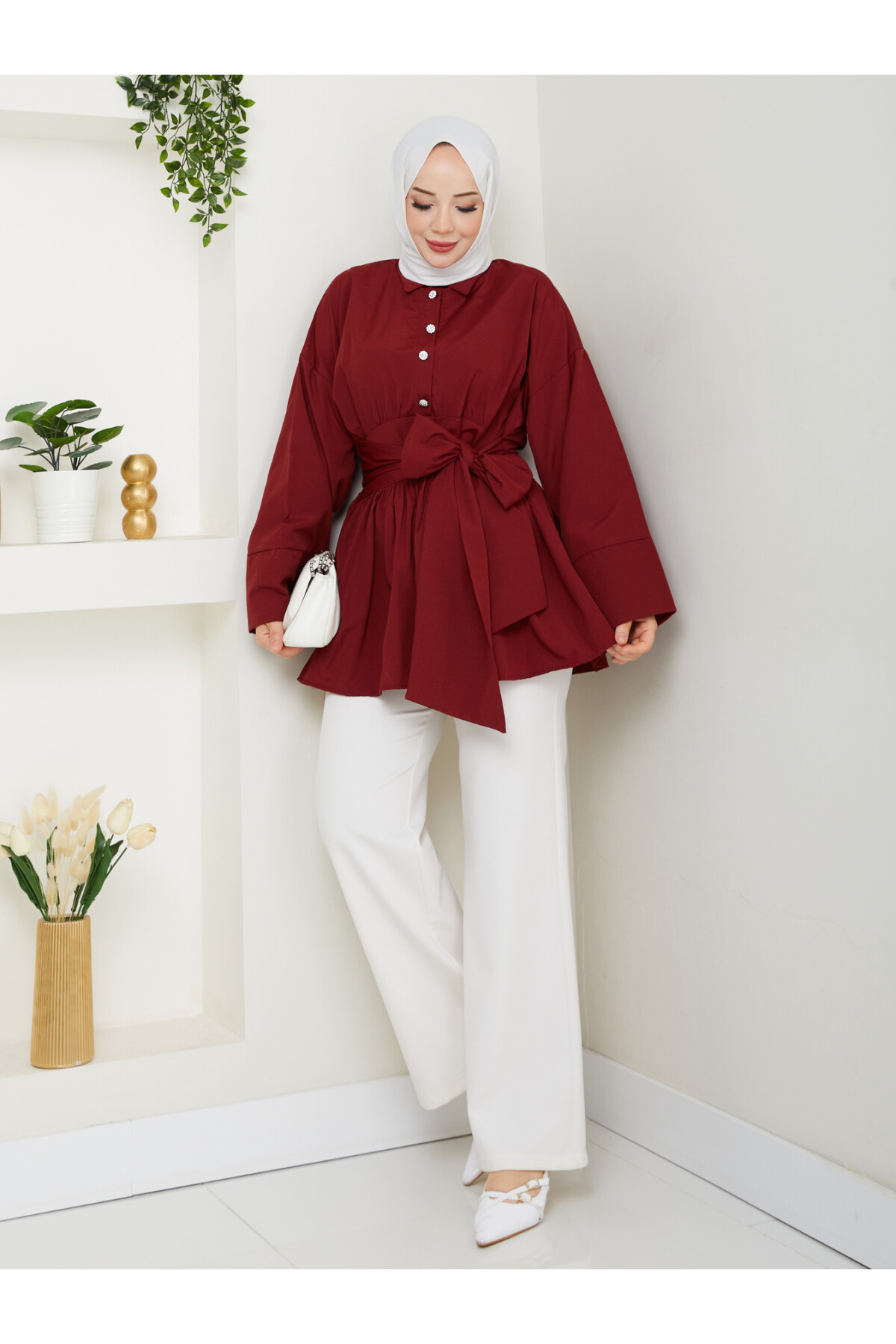 TAŞ DÜĞMELİ BAĞLAMA DETAY GÖMLEK-BORDO