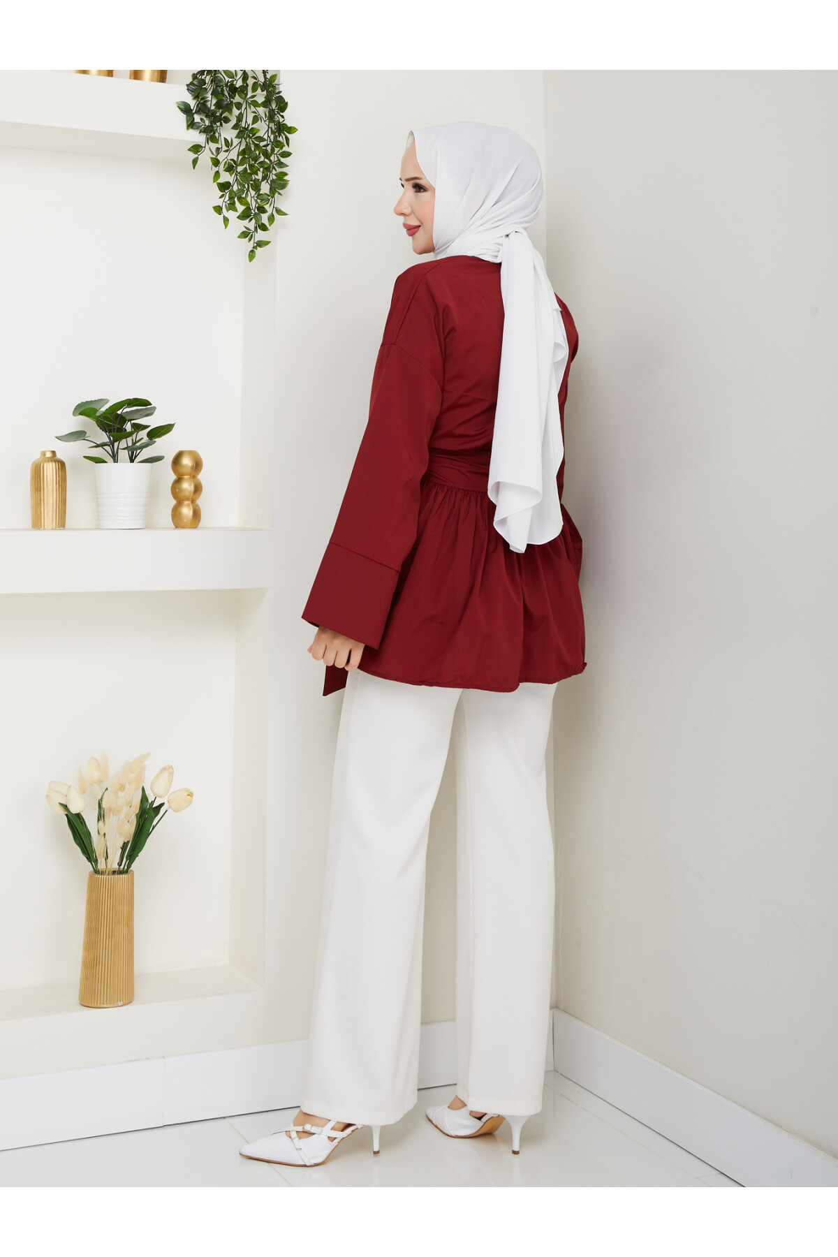 TAŞ DÜĞMELİ BAĞLAMA DETAY GÖMLEK-BORDO