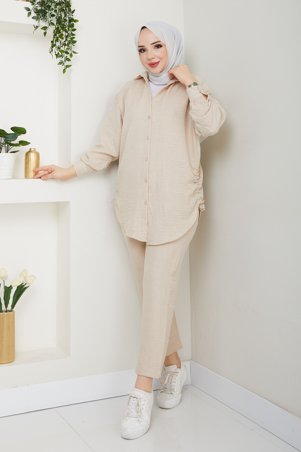 YANLARI SIKTIRMALI TAKIM-KREM