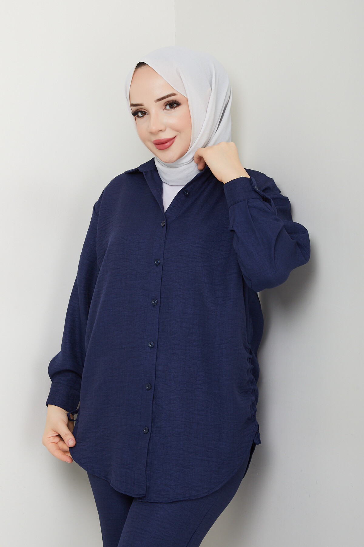 YANLARI SIKTIRMALI TAKIM-LACİVERT