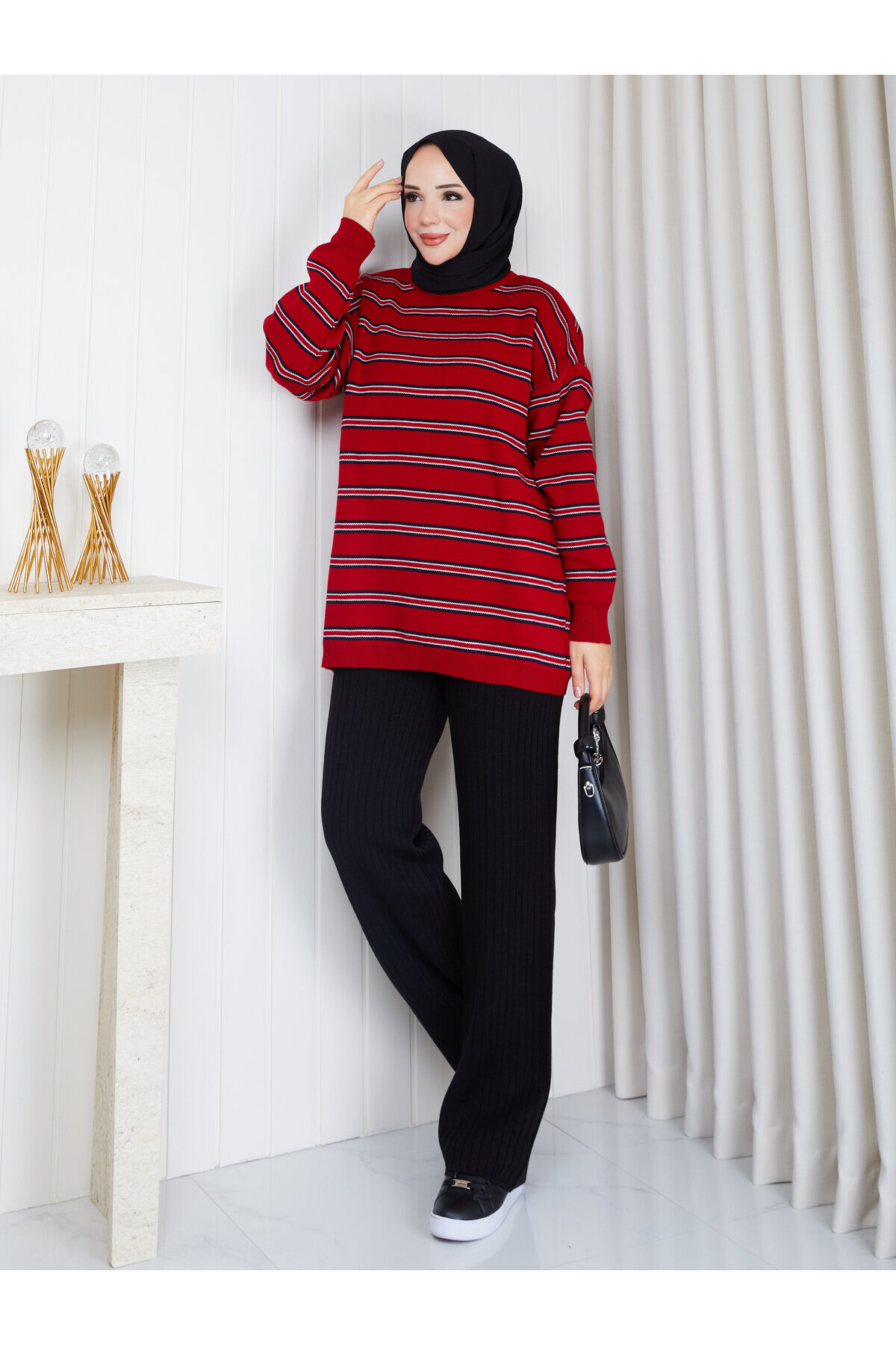 0303 Çizgili Oversize Triko Kazak – Kırmızı