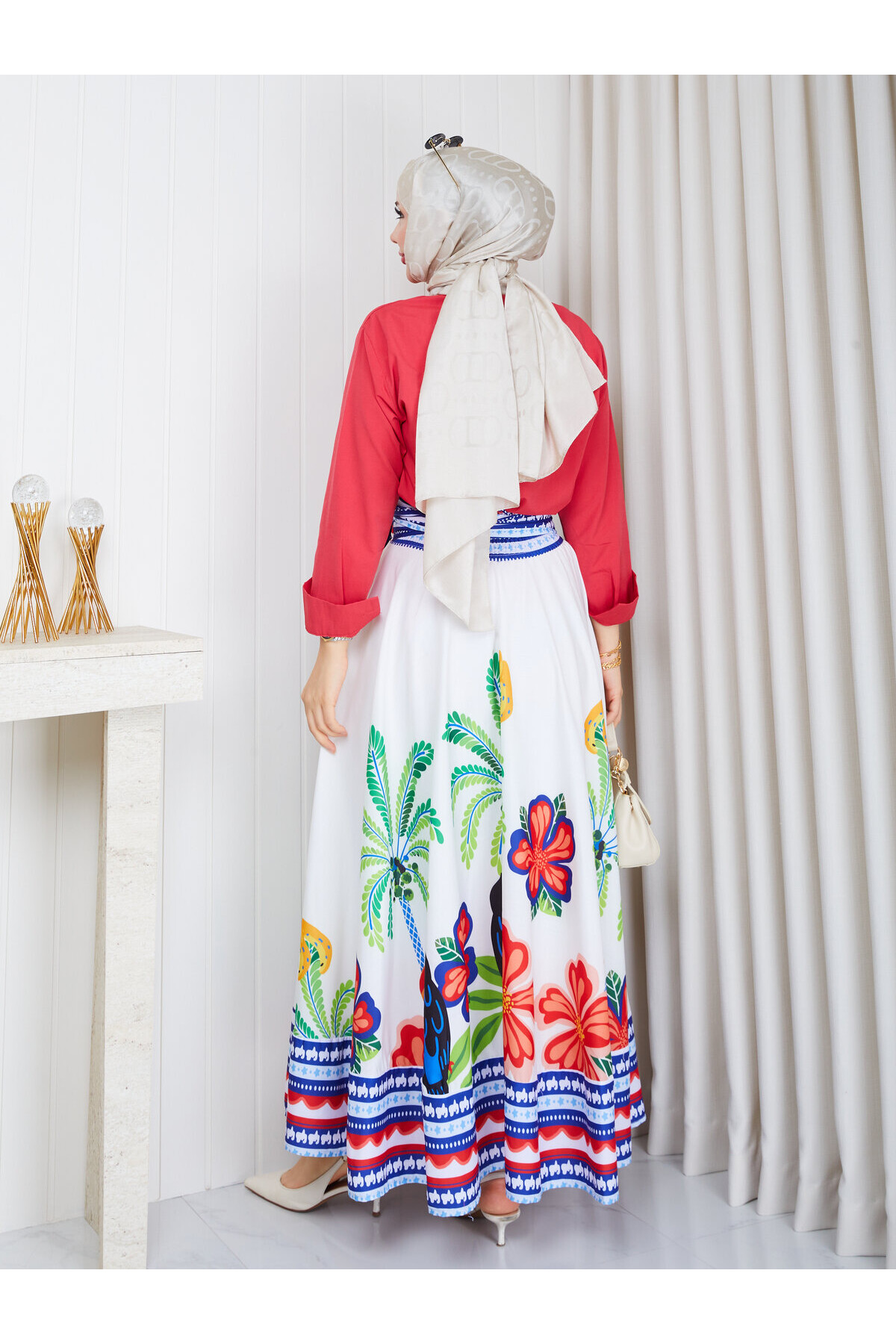 0809 Floral Desen Kuşaklı Gömlek Etek Takım