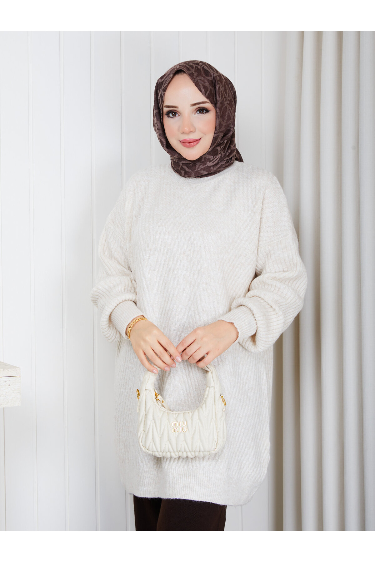 0905 Oversize Bisiklet Yaka Uzun Triko Kazak-Krem