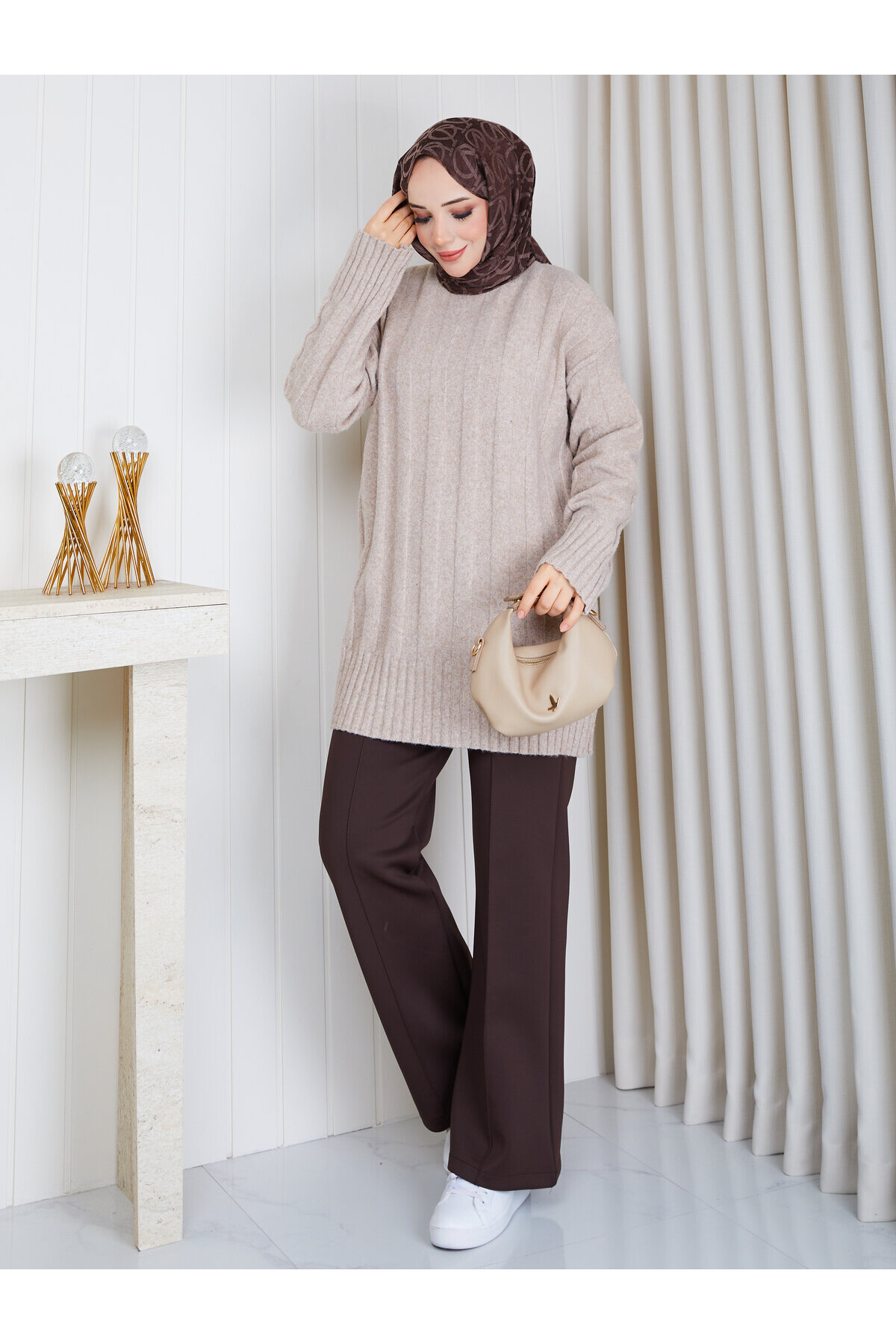 0953 Kalın Fitilli Bisiklet Yaka Triko Tunik – Taş