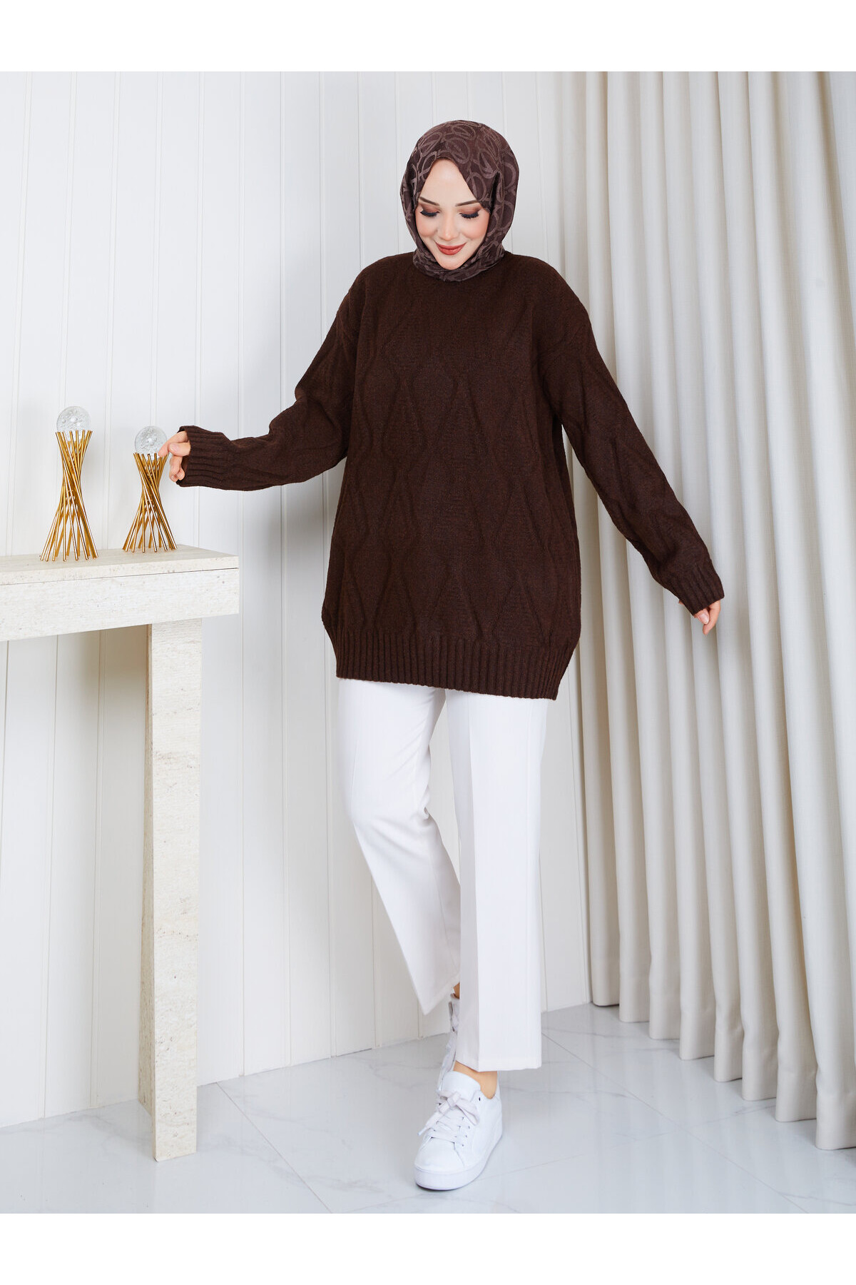 1329 Saç Örgü Desenli Oversize Triko Kazak – Çikolata Kahve