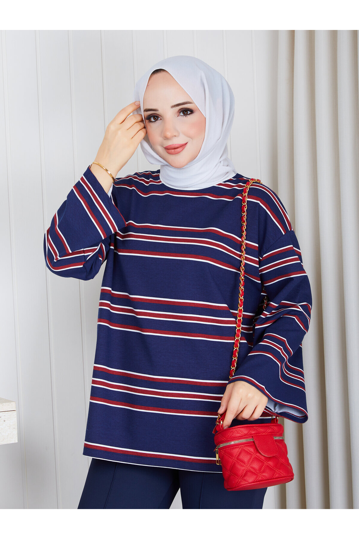 1482 Lacivert Kırmızı Beyaz İnce Çizgili Oversize İki İplik Penye Tunik