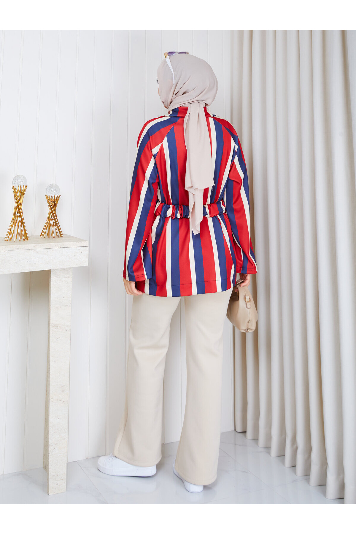 1803 Kırmızı Lacivert Çizgili Kemerli Skuba Takım