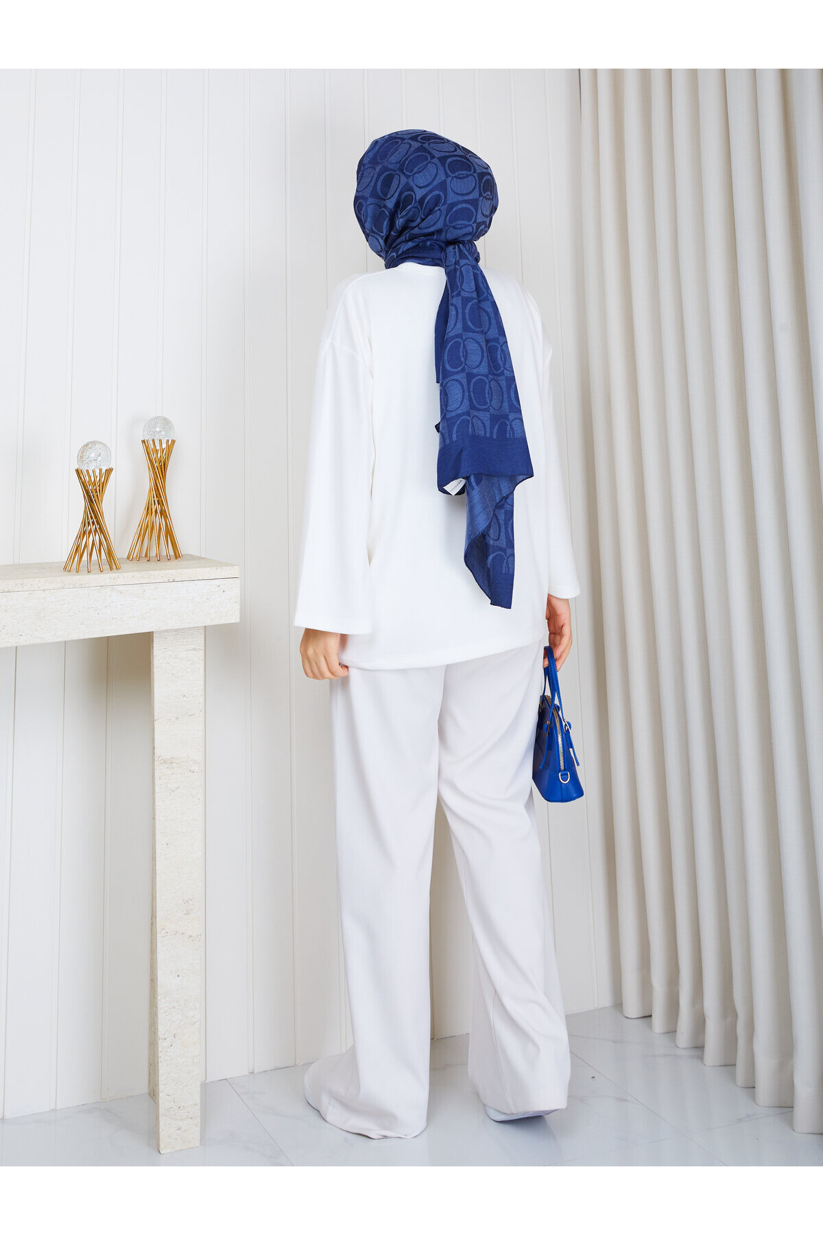 1901 Premium Oysho Kumaş Salaş Kesim Bisiklet Yaka Tunik-Ekru