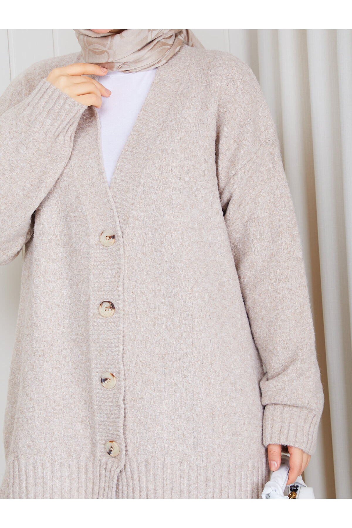 3001 Soft Touch Düğmeli Oversize Triko Hırka – Bej