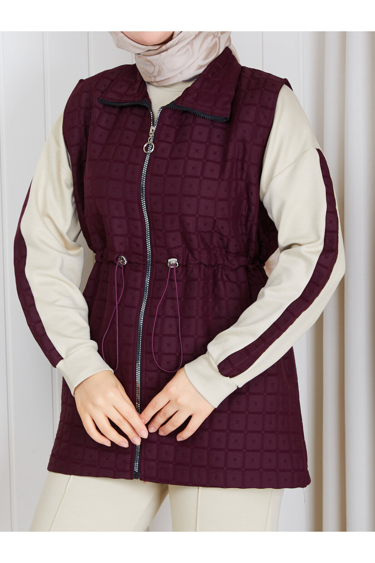 7003 Bordo Kapitone Yelekli 3’lü Spor Takım – Taş-Bordo